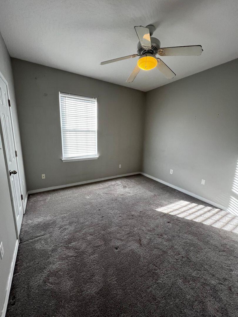 EAGLES NEST - Residential Lease