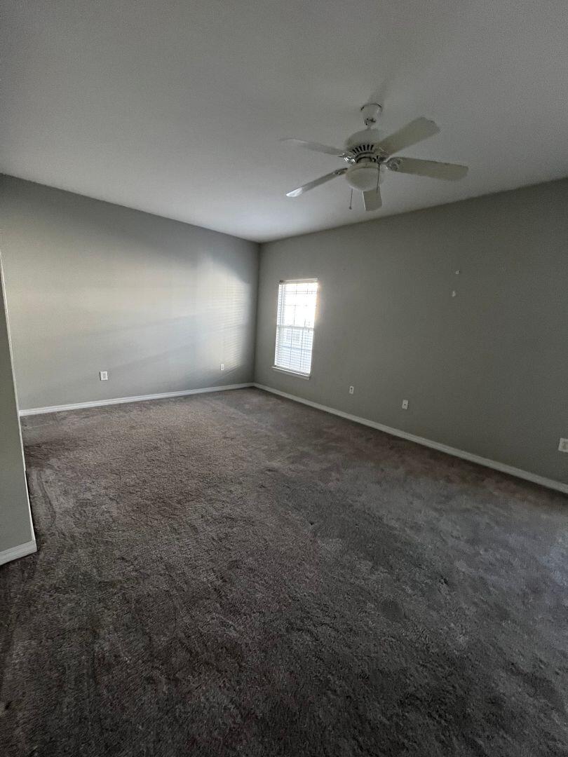 EAGLES NEST - Residential Lease