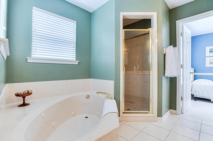 CALYPSO POINTE - Residential Lease