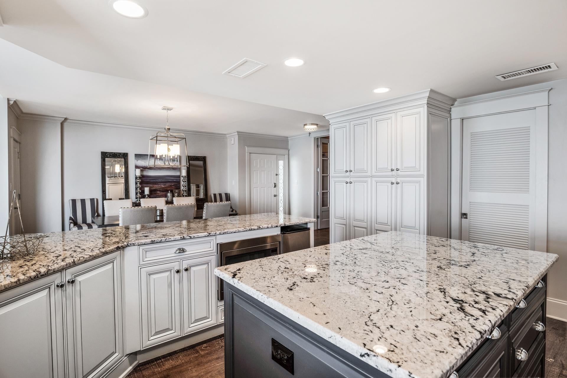 WHITE CLIFFS CONDO - Residential