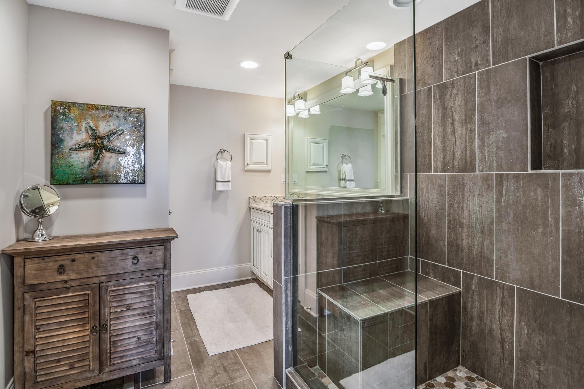 WHITE CLIFFS CONDO - Residential
