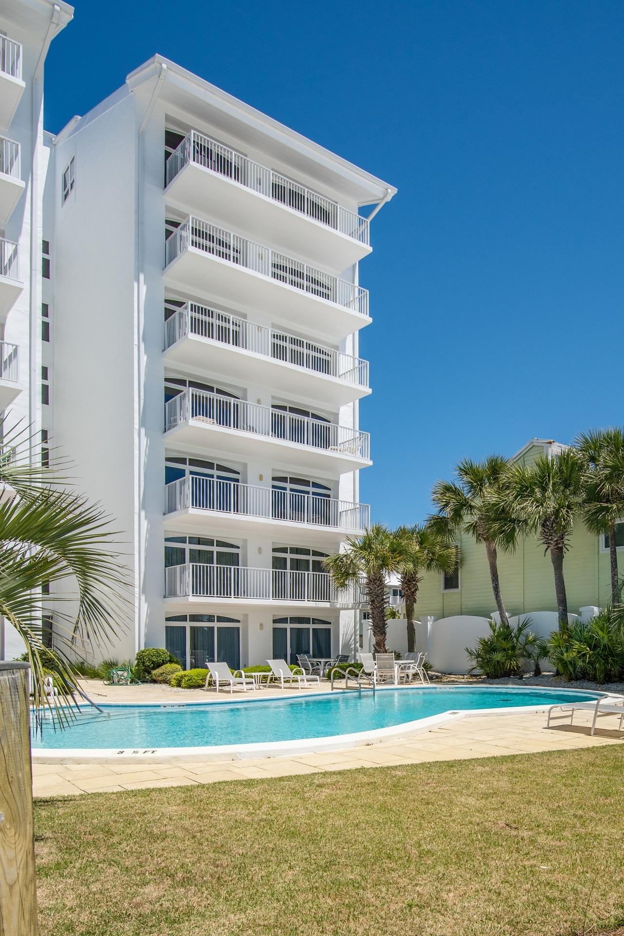 WHITE CLIFFS CONDO - Residential