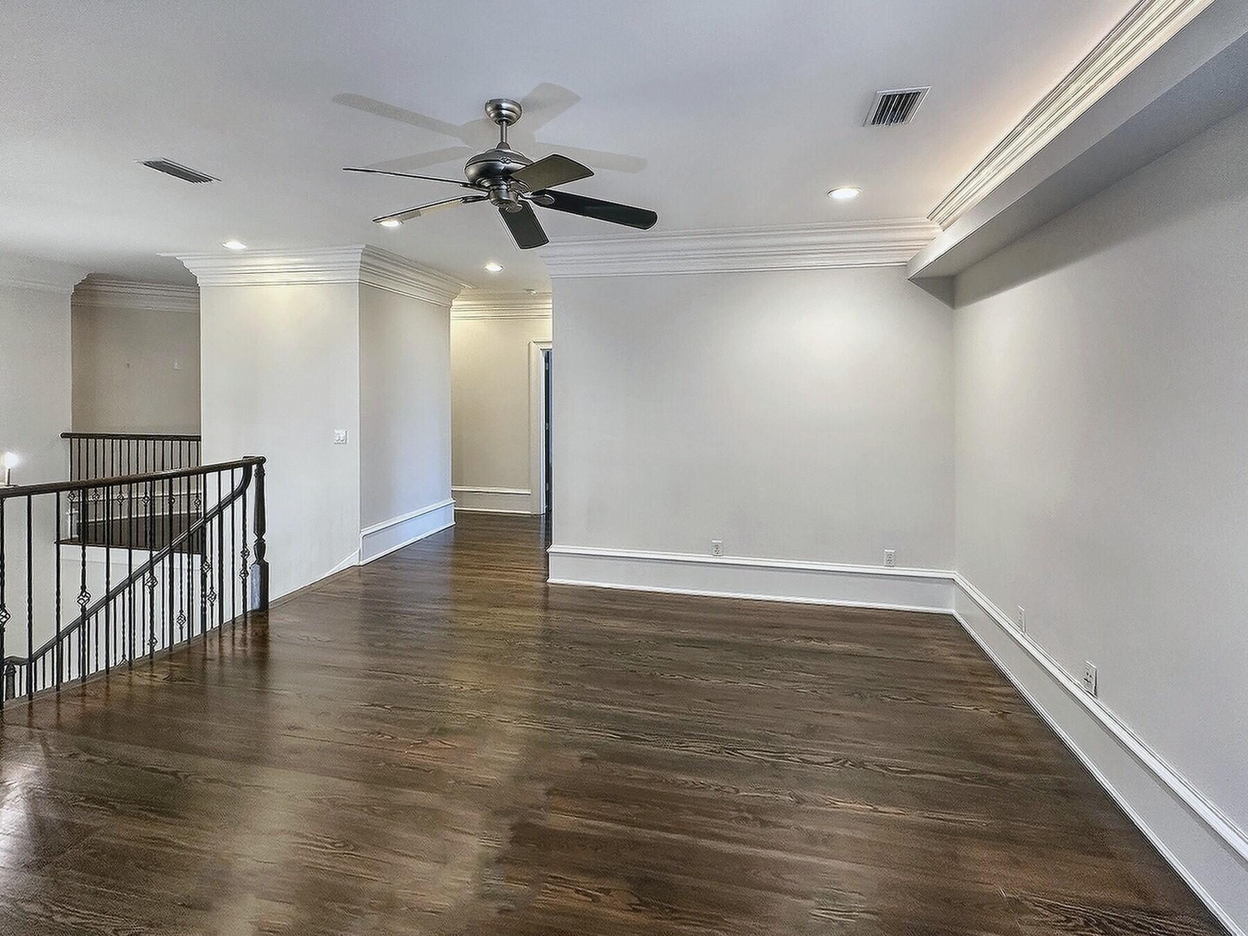 TIVOLI RIDGE - Residential