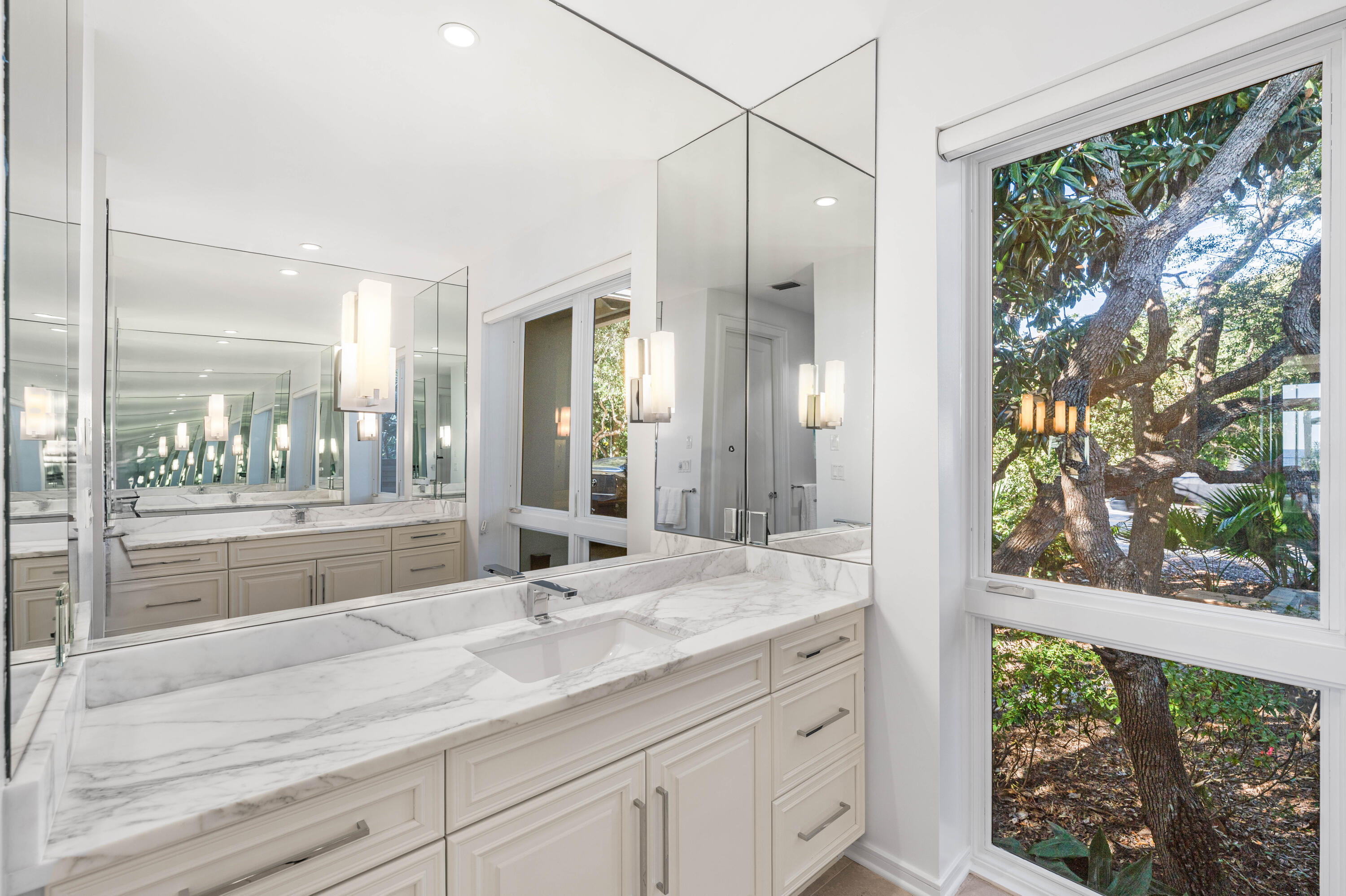 SEAGROVE 3RD ADDN - Residential