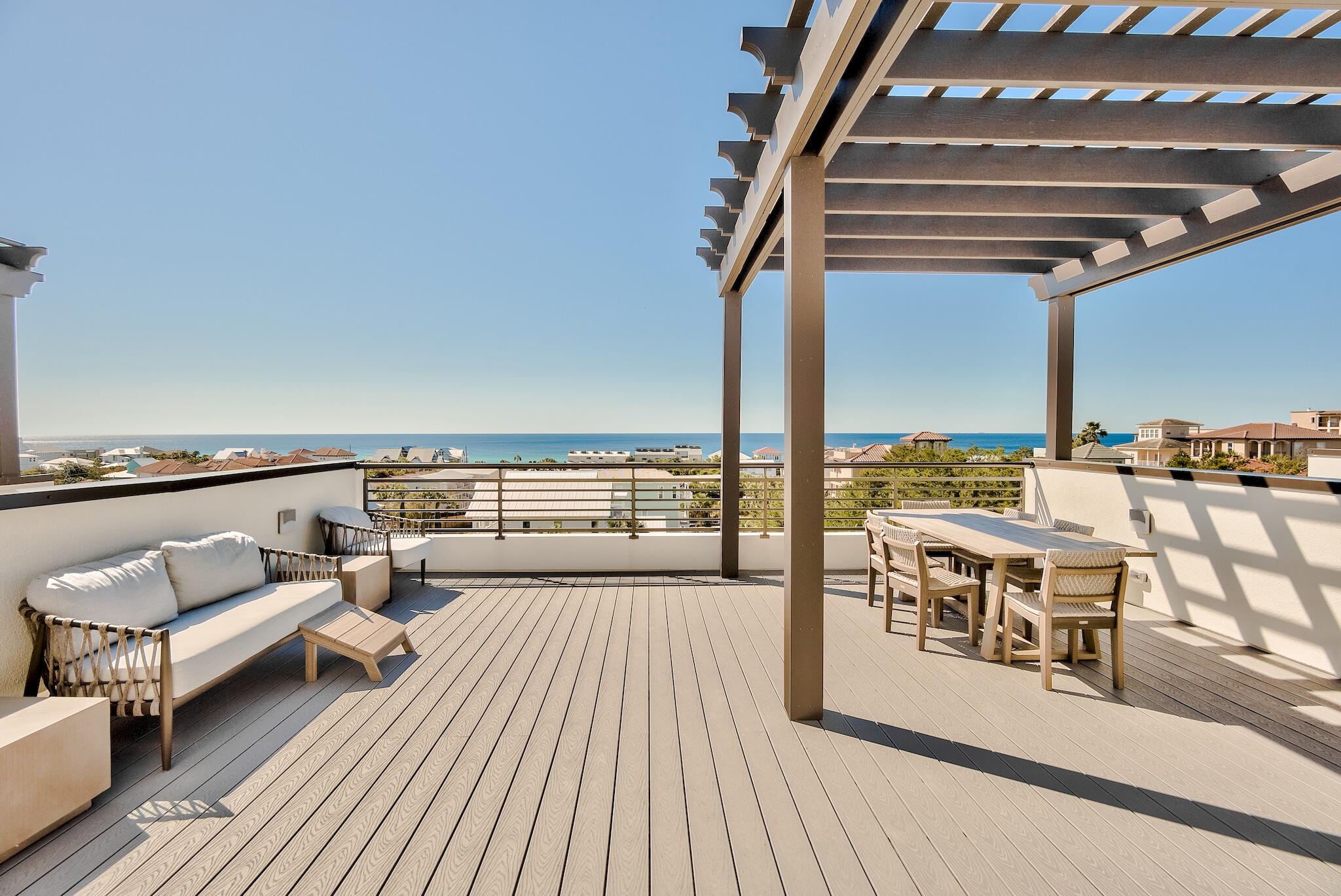 CREST DEVELOPMENT - Residential