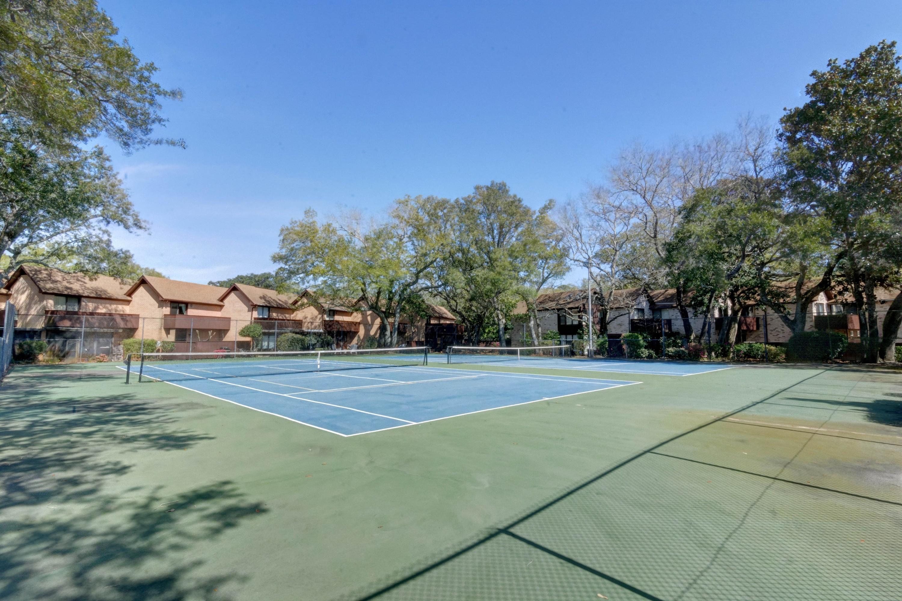 MOSSEY COVE T/H - Residential