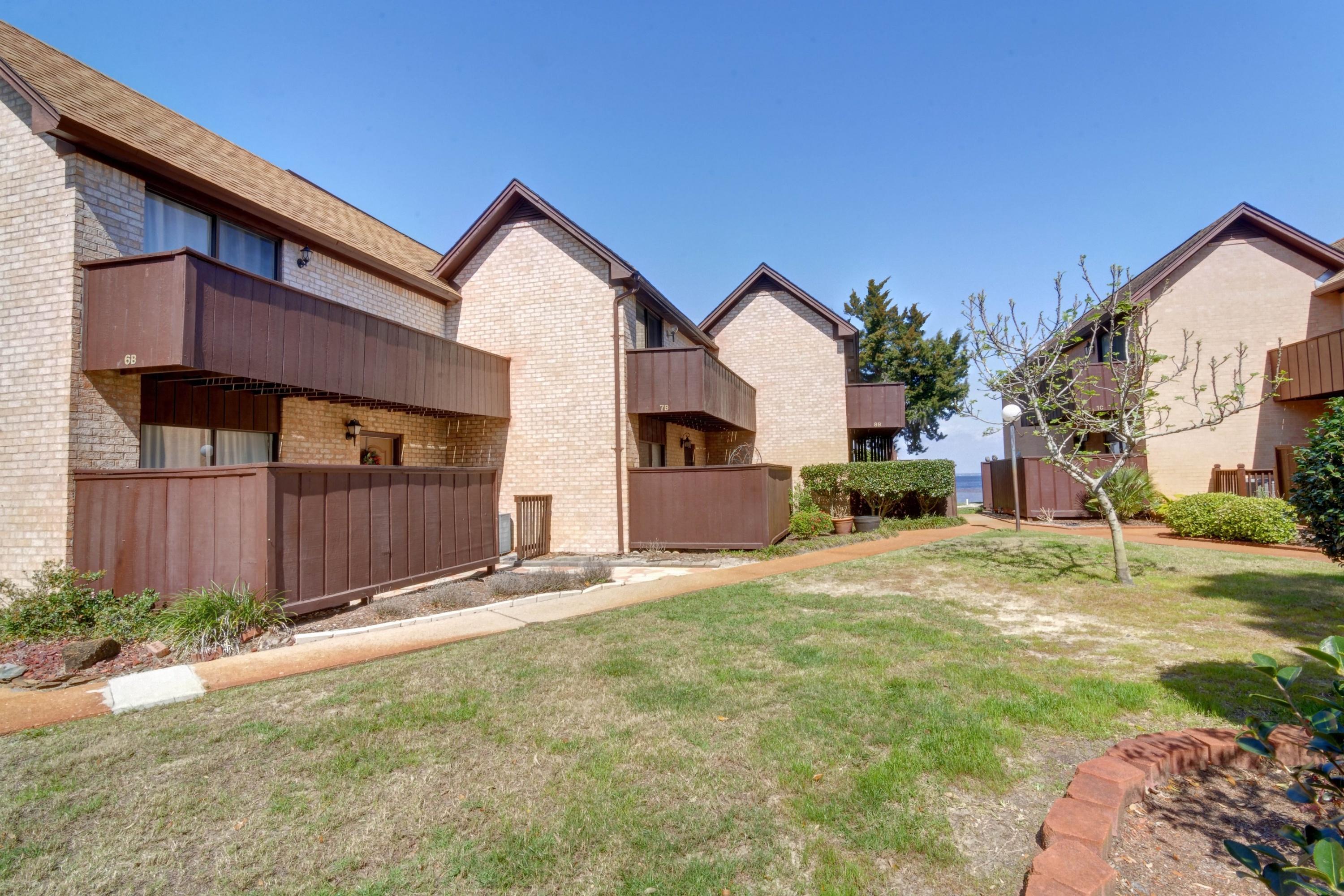 MOSSEY COVE T/H - Residential