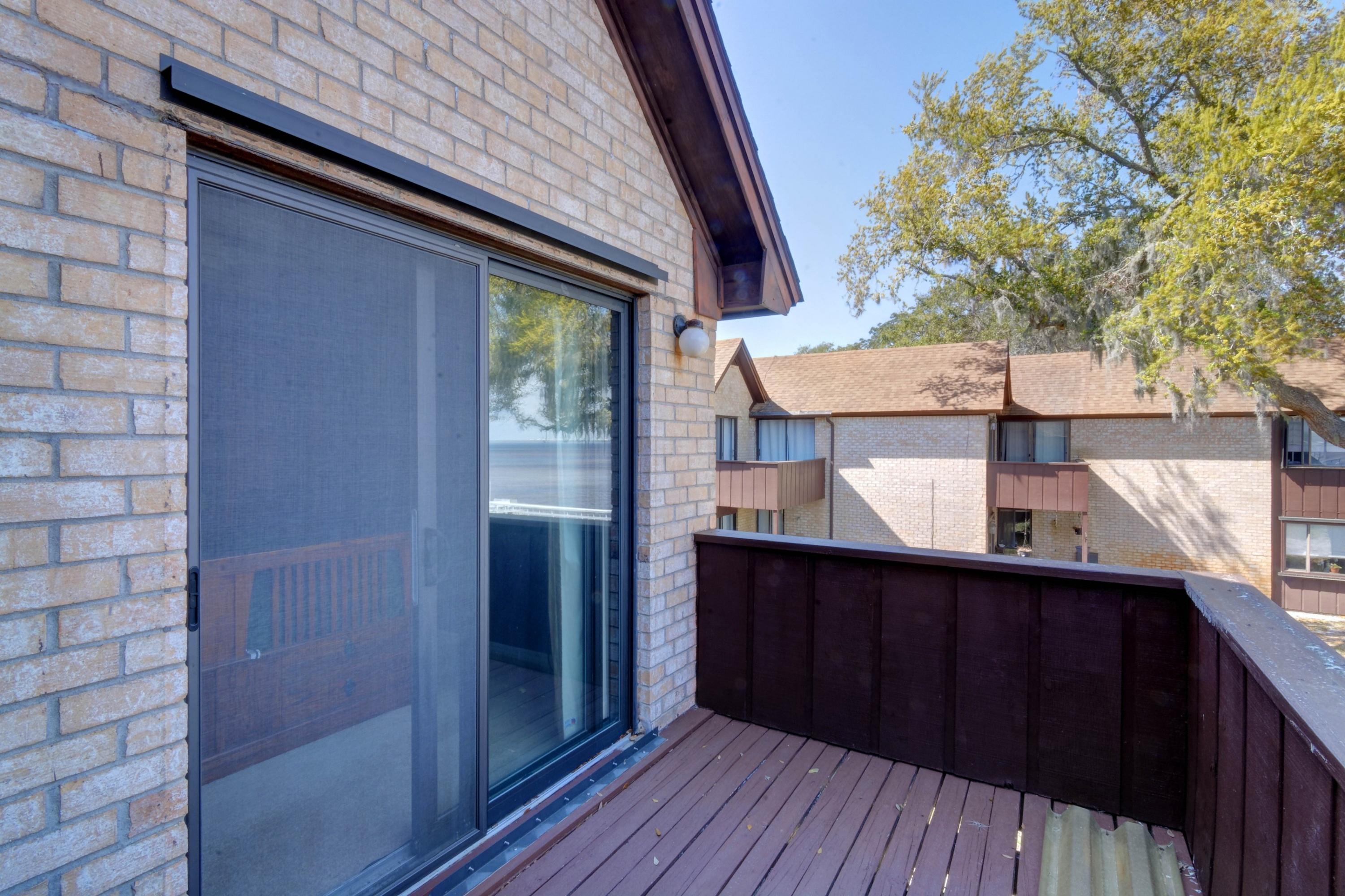 MOSSEY COVE T/H - Residential