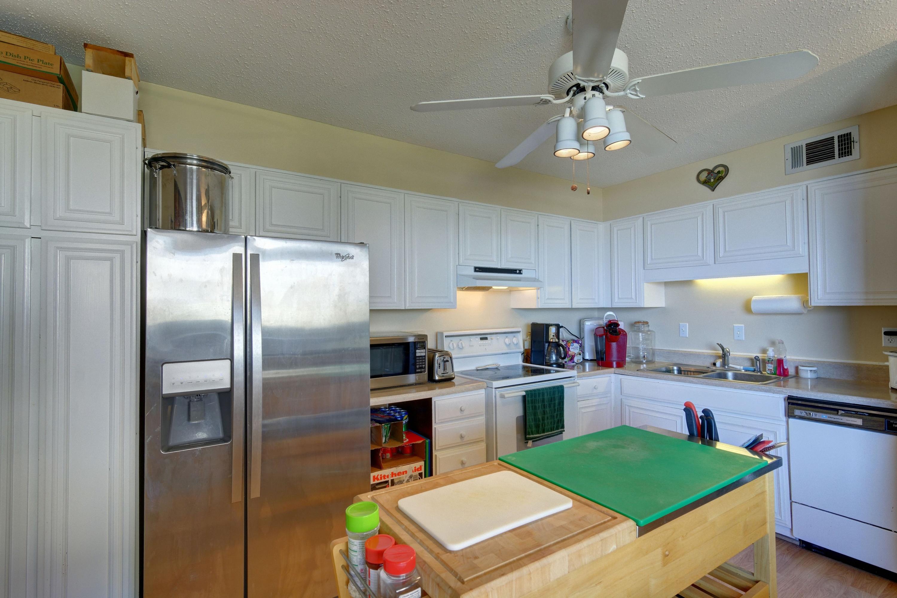 MOSSEY COVE T/H - Residential