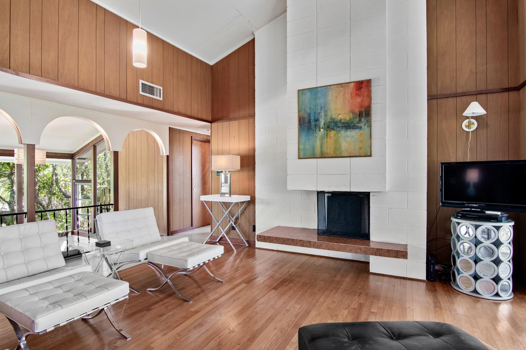 FOUR MILE VILLAGE - Residential