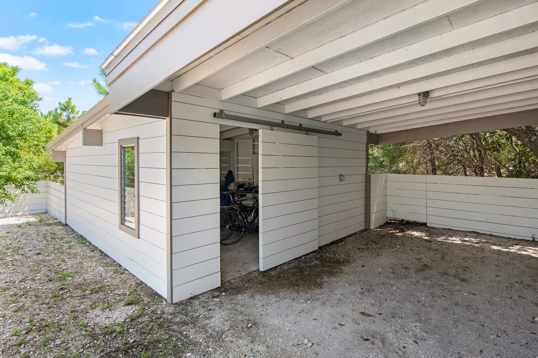FOUR MILE VILLAGE - Residential
