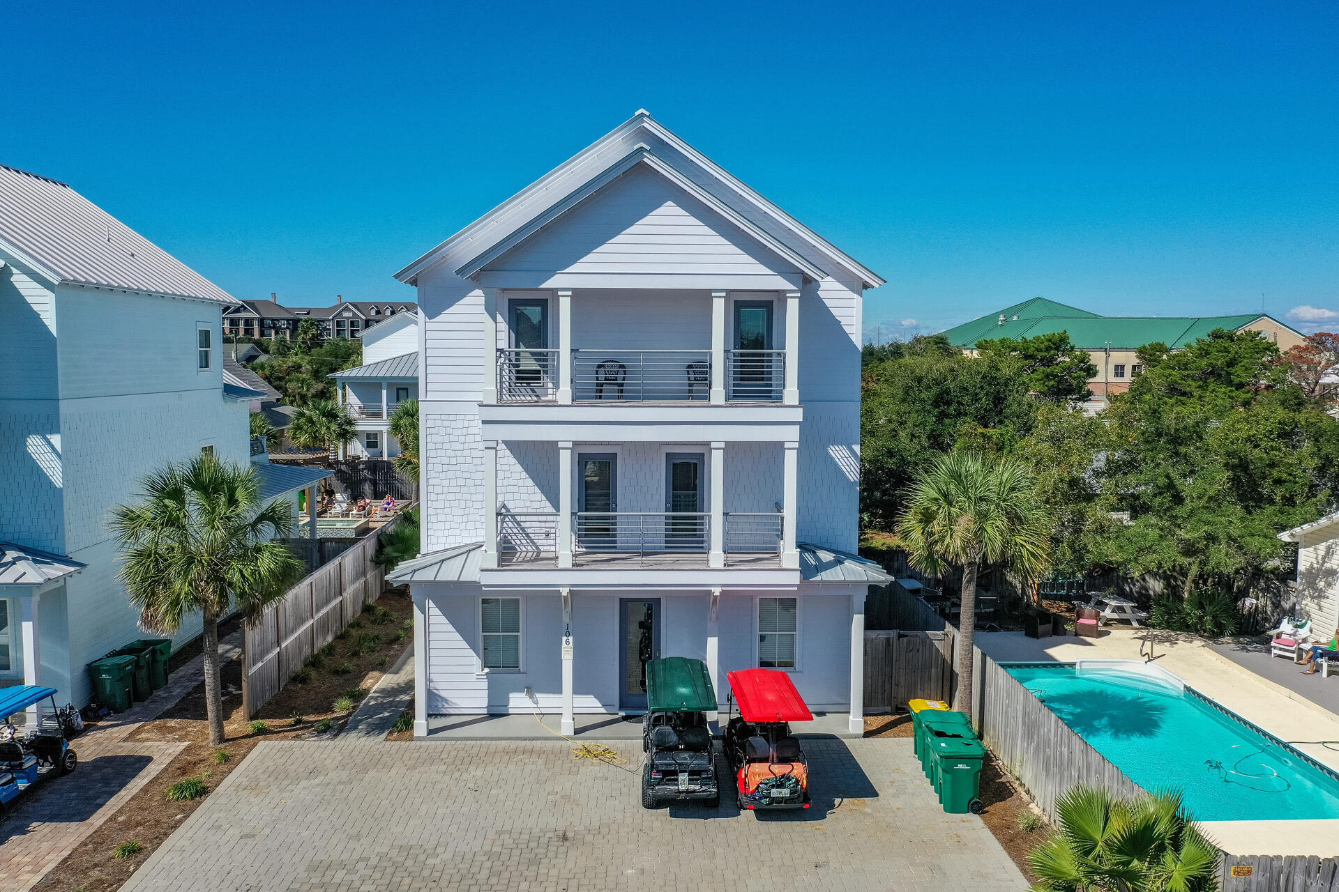 CRYSTAL BEACH - Residential