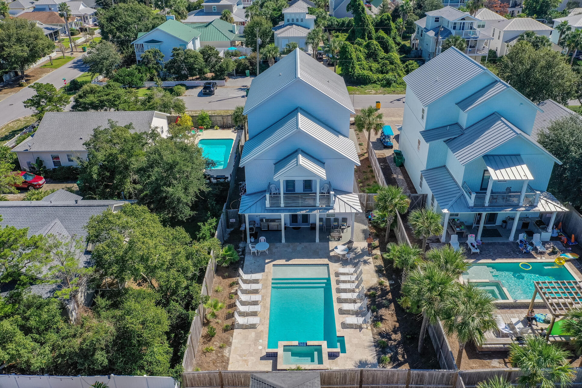CRYSTAL BEACH - Residential