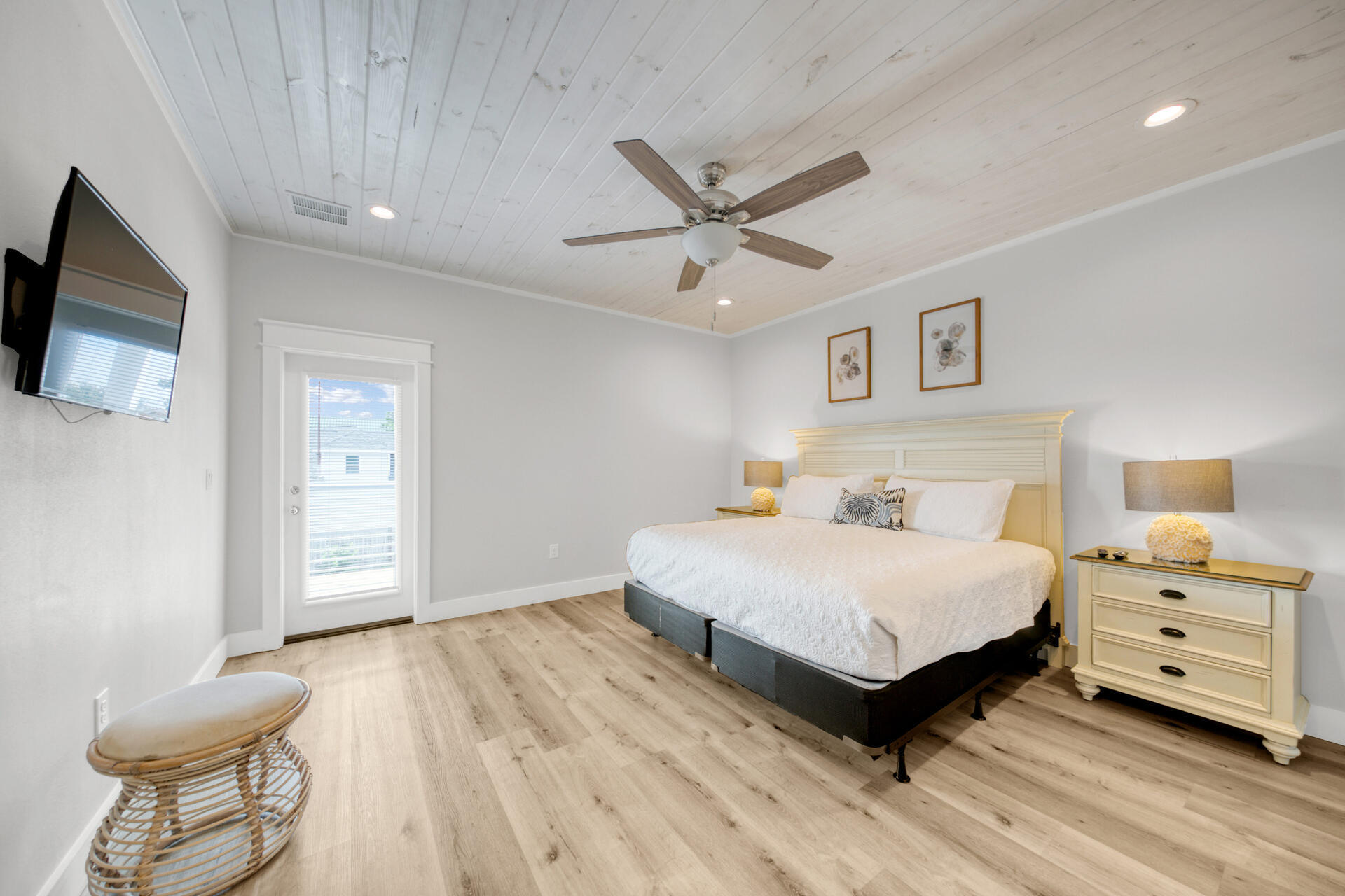 CRYSTAL BEACH - Residential