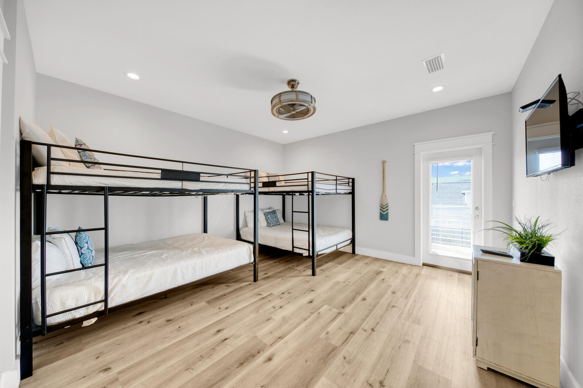 CRYSTAL BEACH - Residential