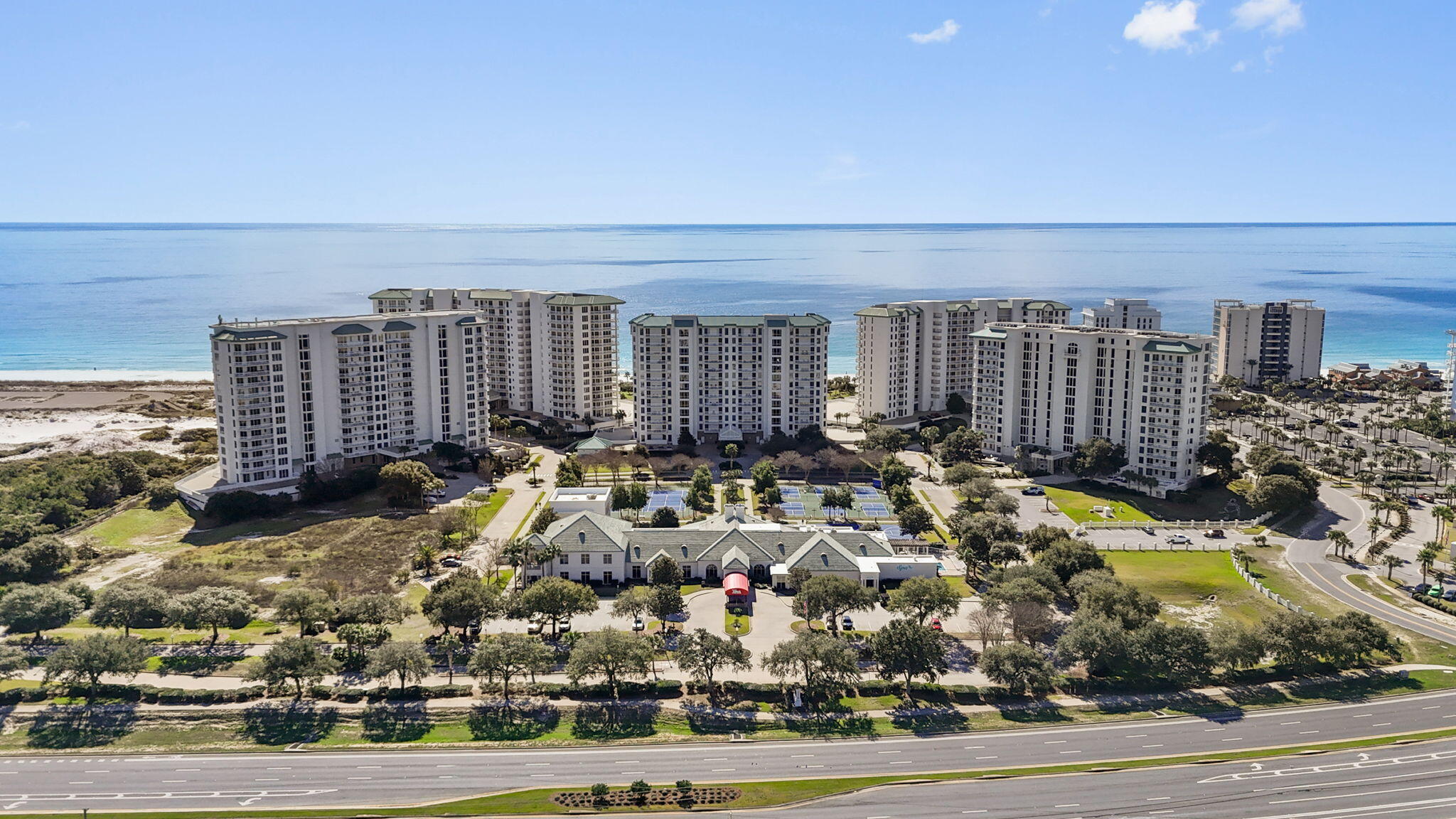 ST CROIX AT SILVER SHELLS - Residential