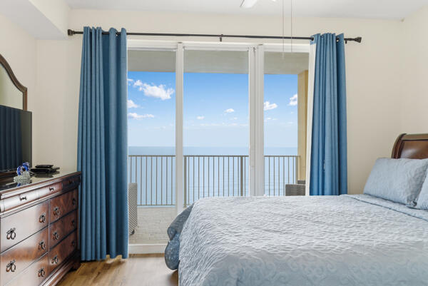 TROPIC WINDS - Residential
