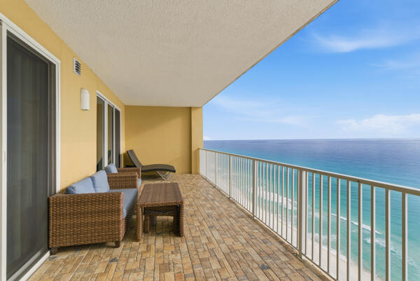 TROPIC WINDS - Residential