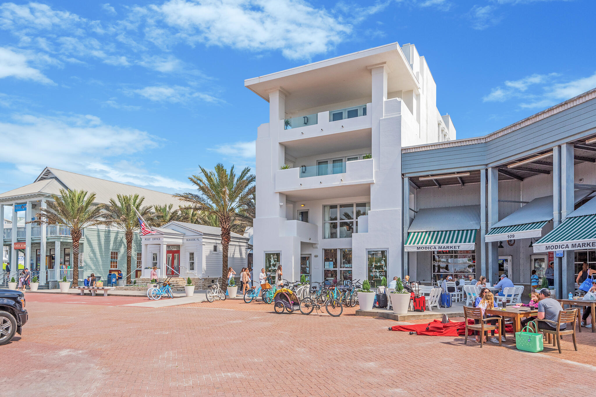 SEASIDE TOWN CENTER - Residential