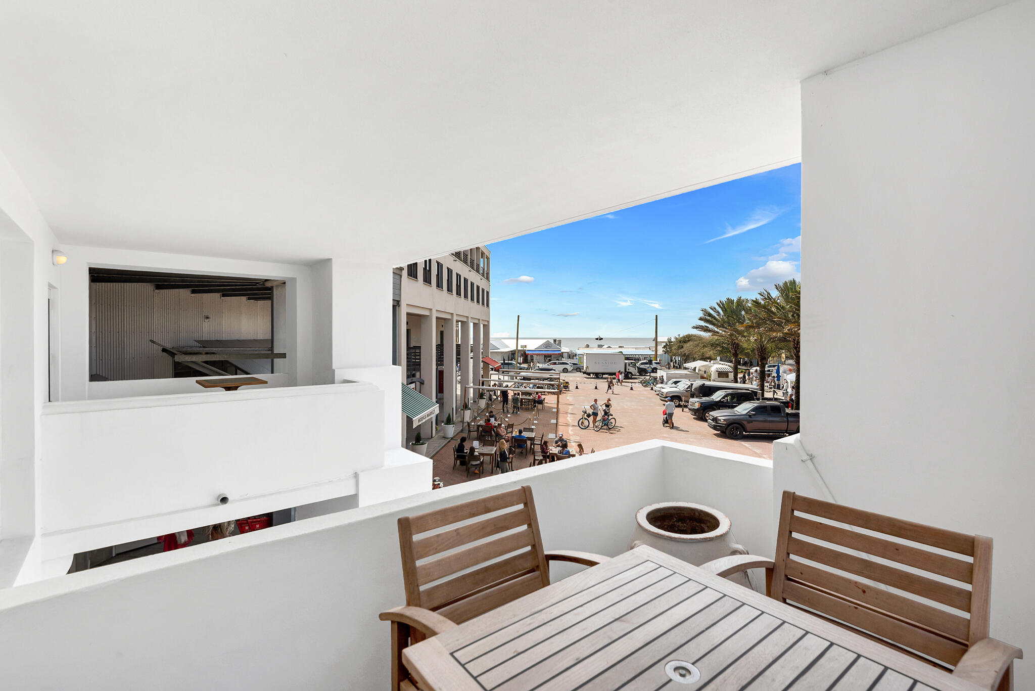 SEASIDE TOWN CENTER - Residential