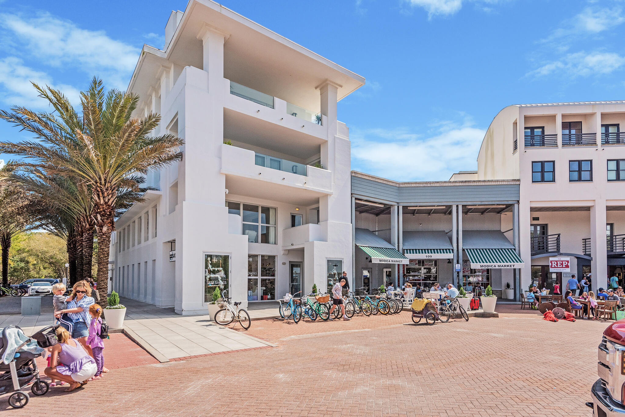 SEASIDE TOWN CENTER - Residential