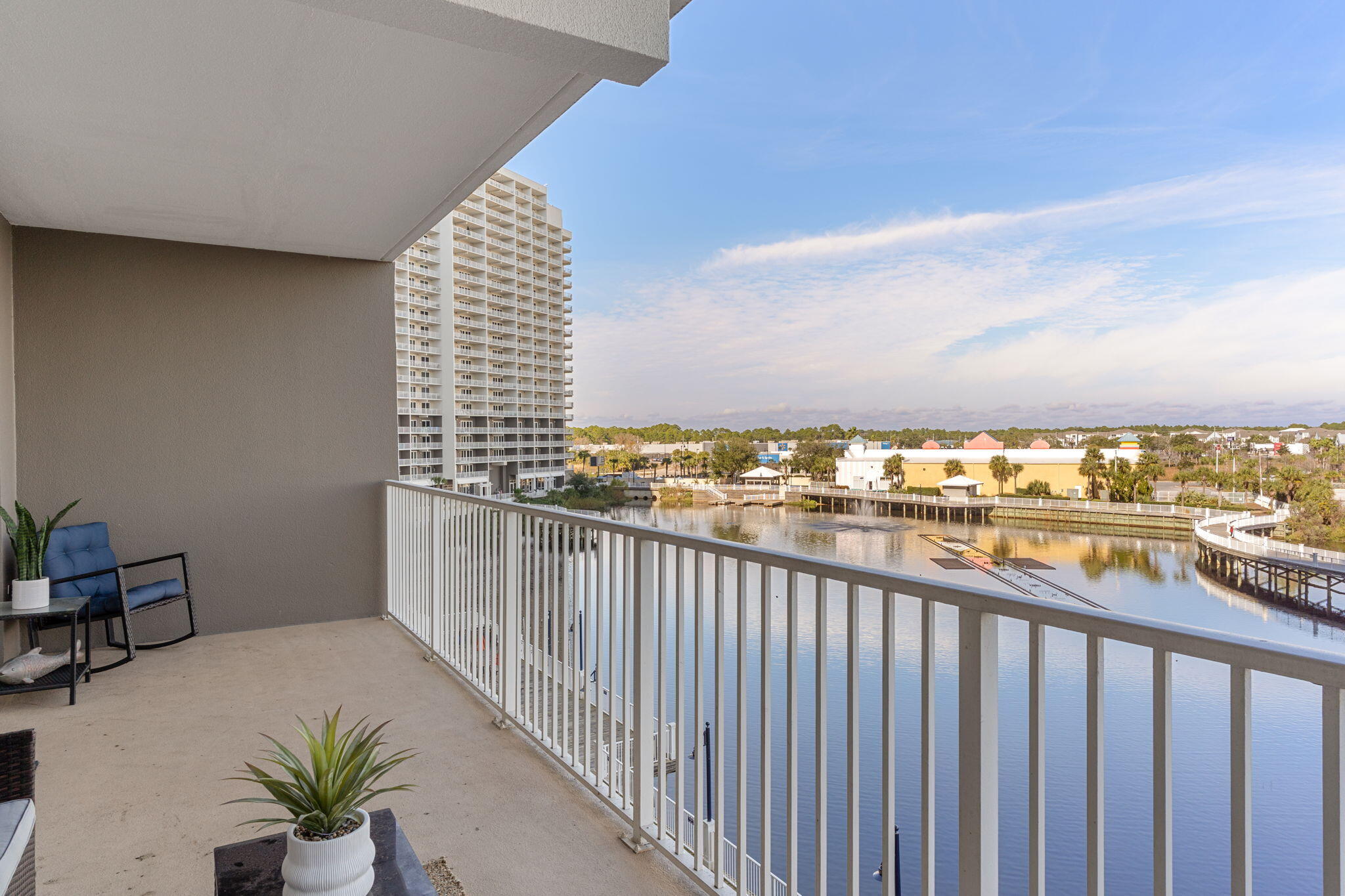 Laketown Wharf Phase II - Residential