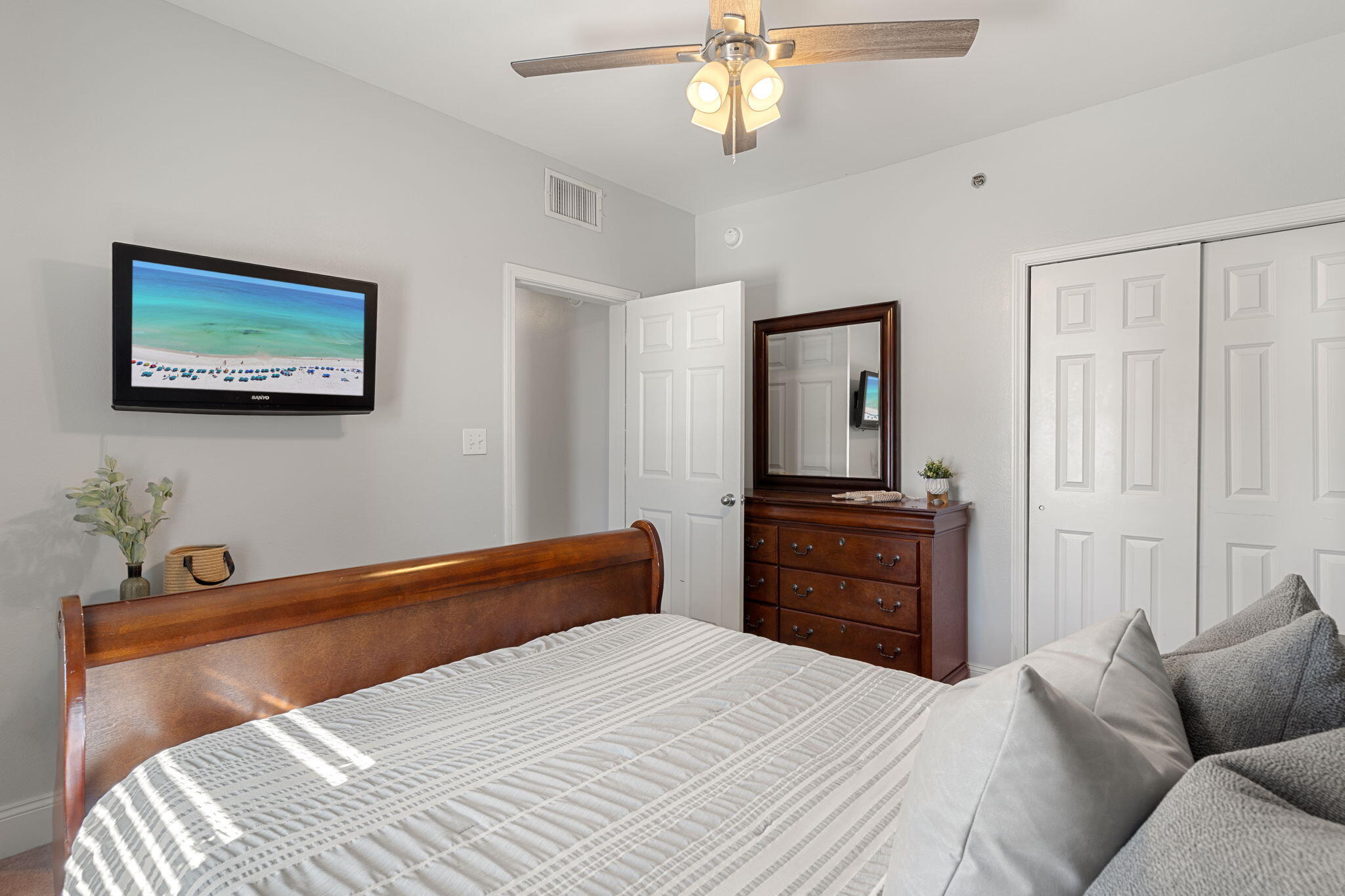Laketown Wharf Phase II - Residential