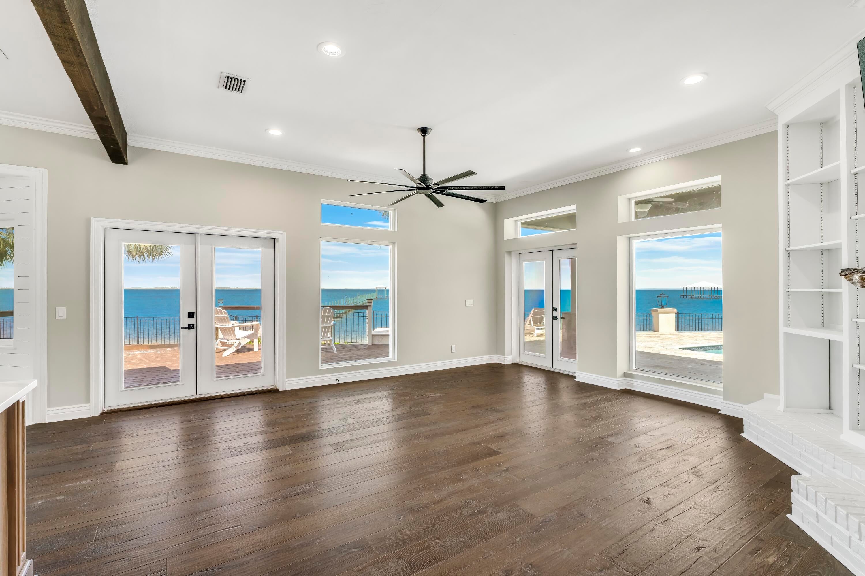 KINGS POINT HARBOUR UNIT 1 REPLAT - Residential
