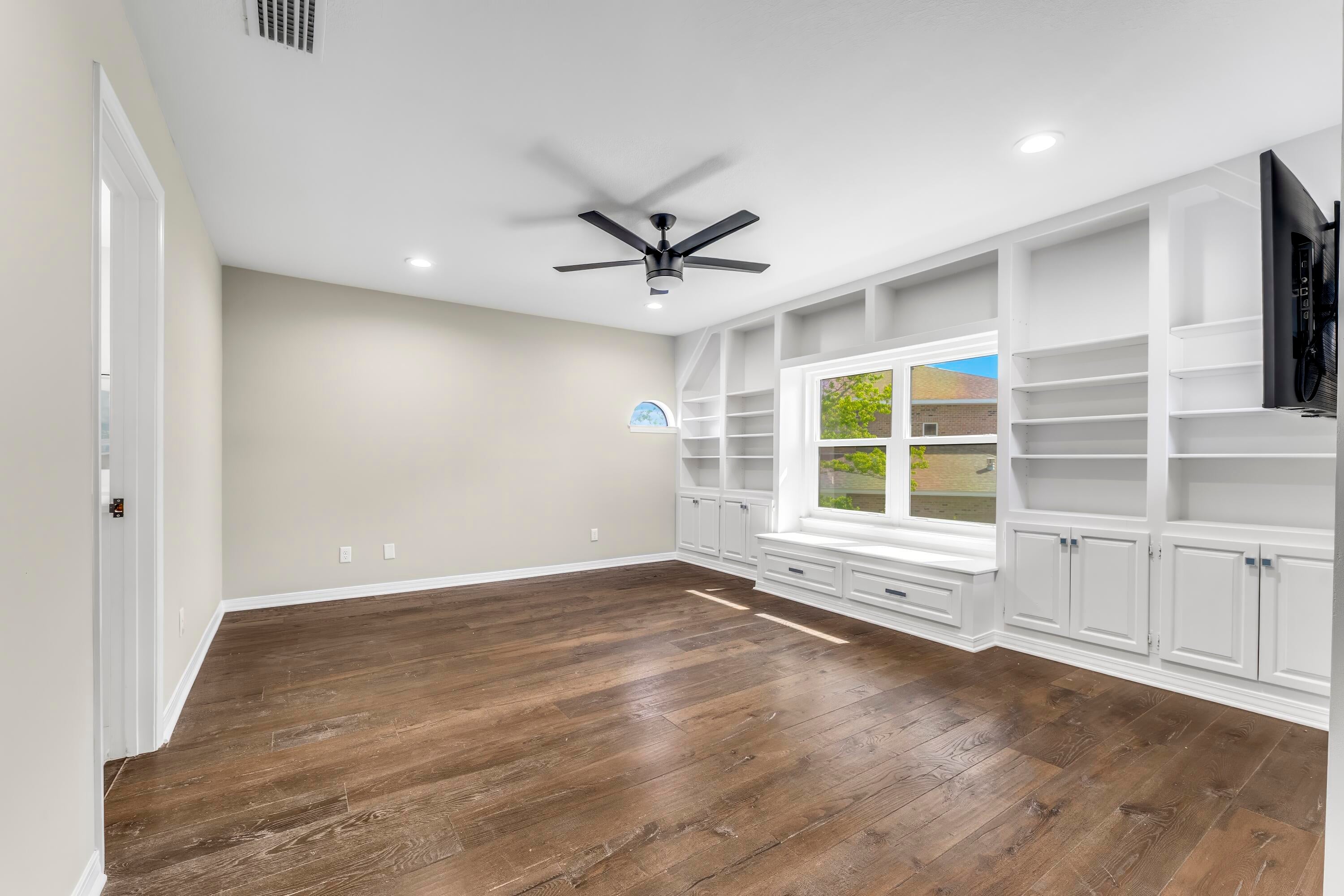 KINGS POINT HARBOUR UNIT 1 REPLAT - Residential
