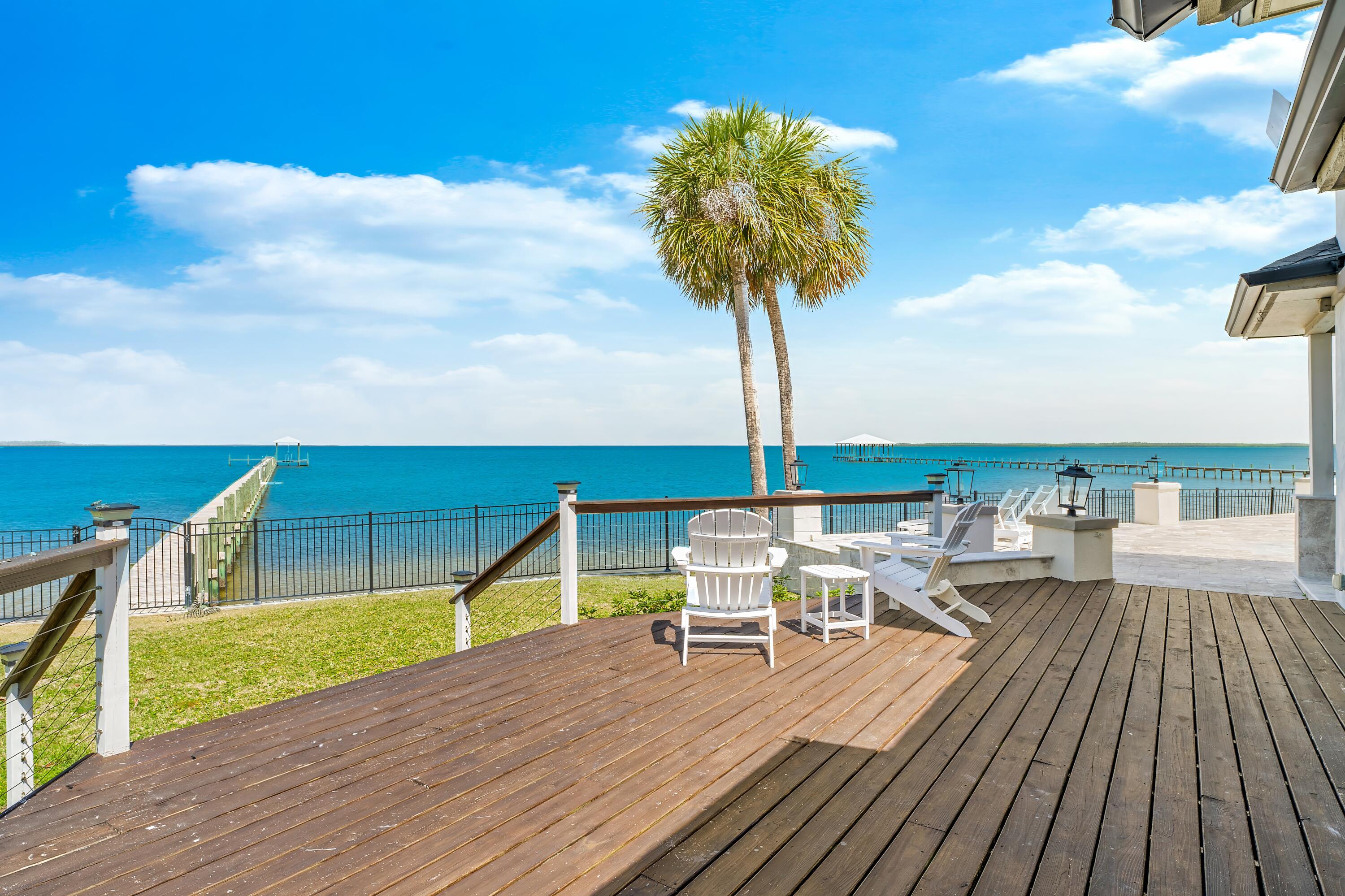 KINGS POINT HARBOUR UNIT 1 REPLAT - Residential