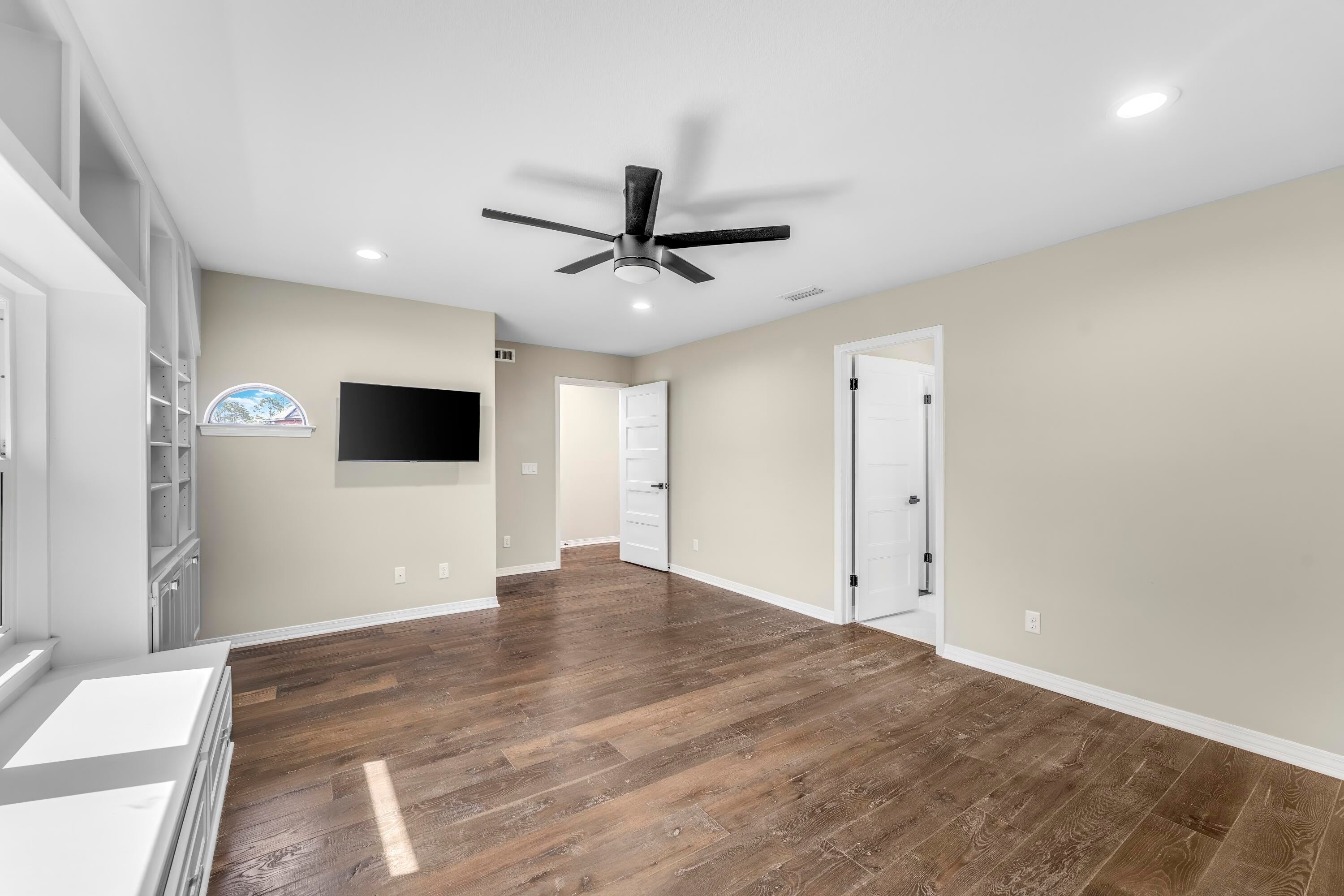 KINGS POINT HARBOUR UNIT 1 REPLAT - Residential