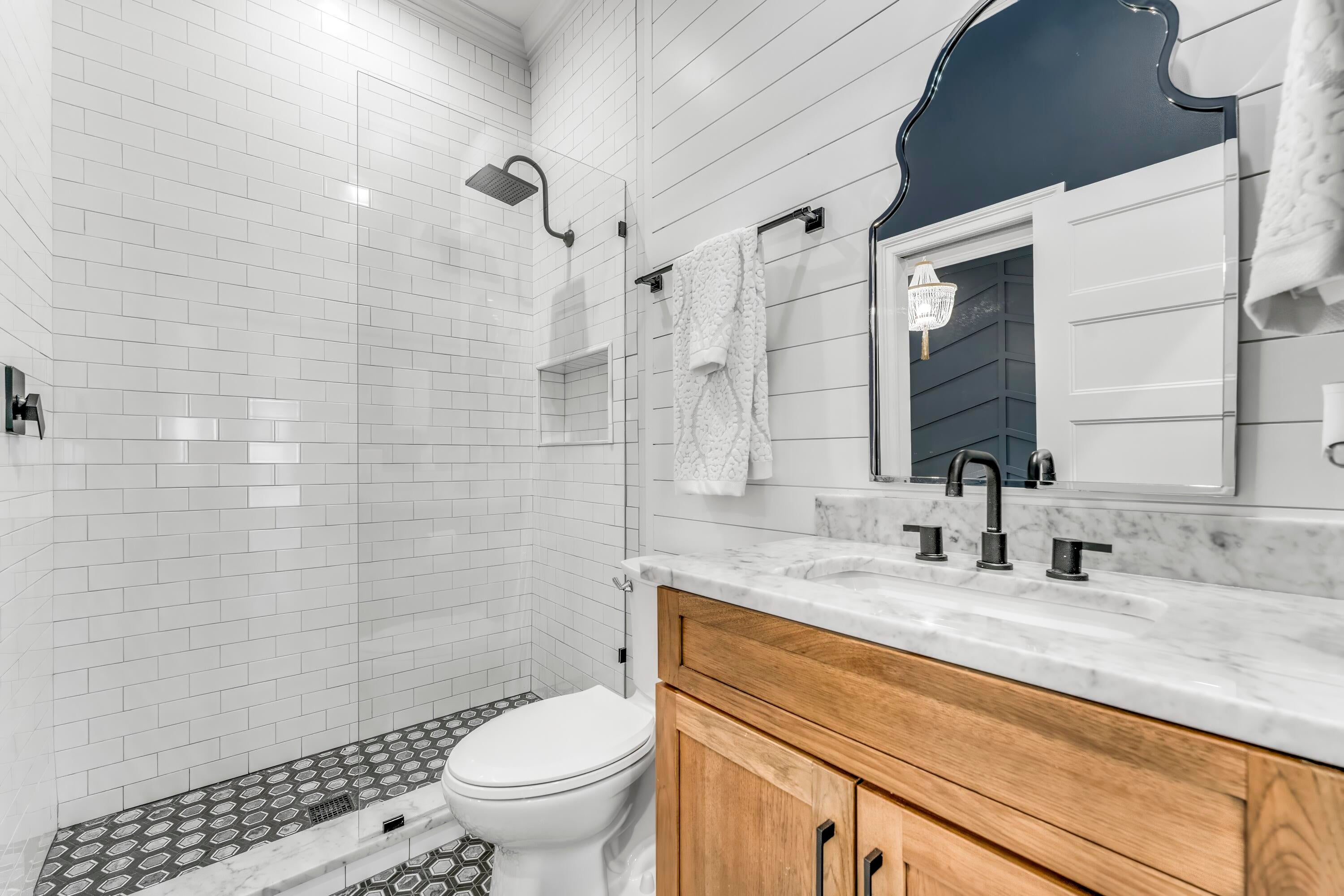 KINGS POINT HARBOUR UNIT 1 REPLAT - Residential