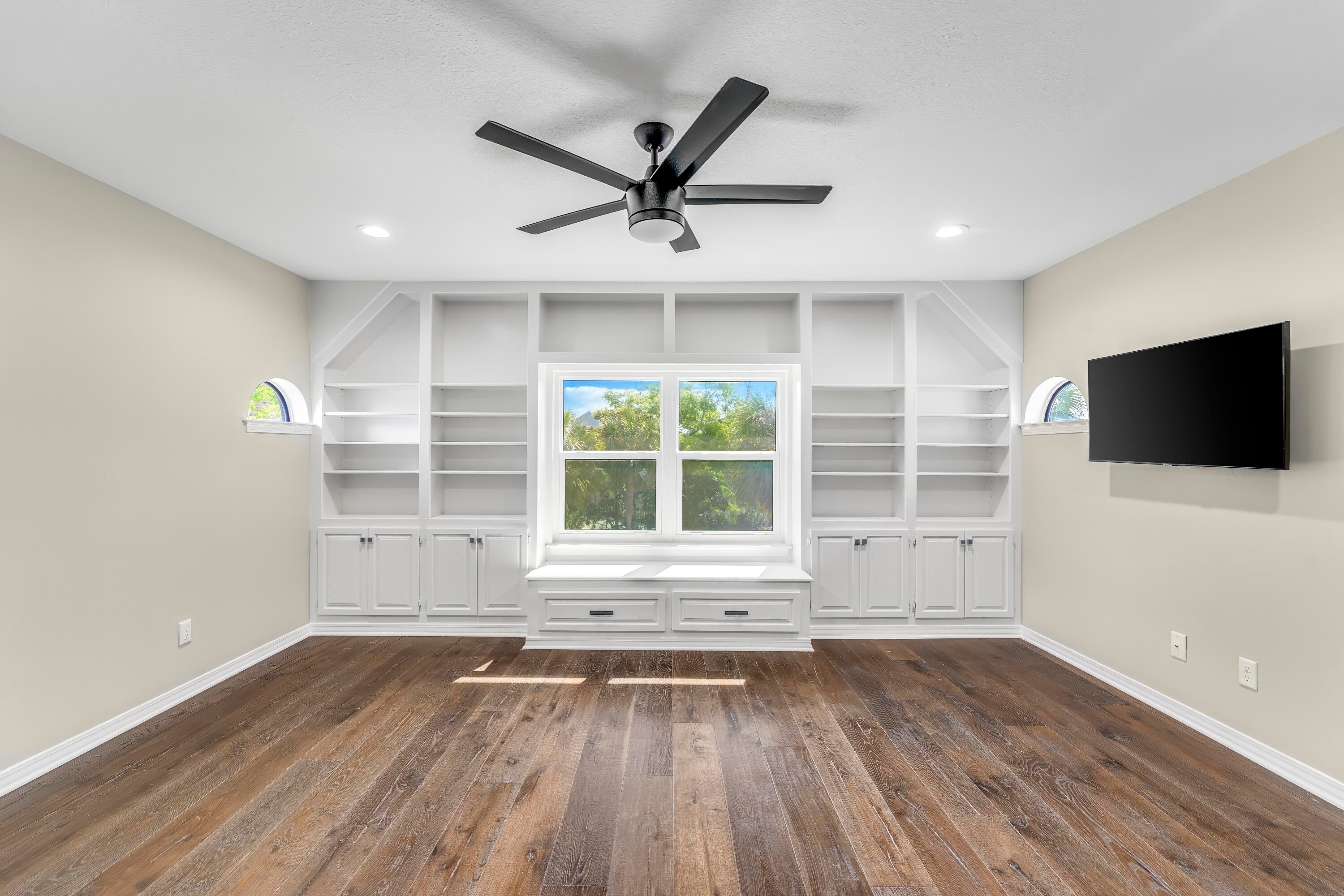 KINGS POINT HARBOUR UNIT 1 REPLAT - Residential