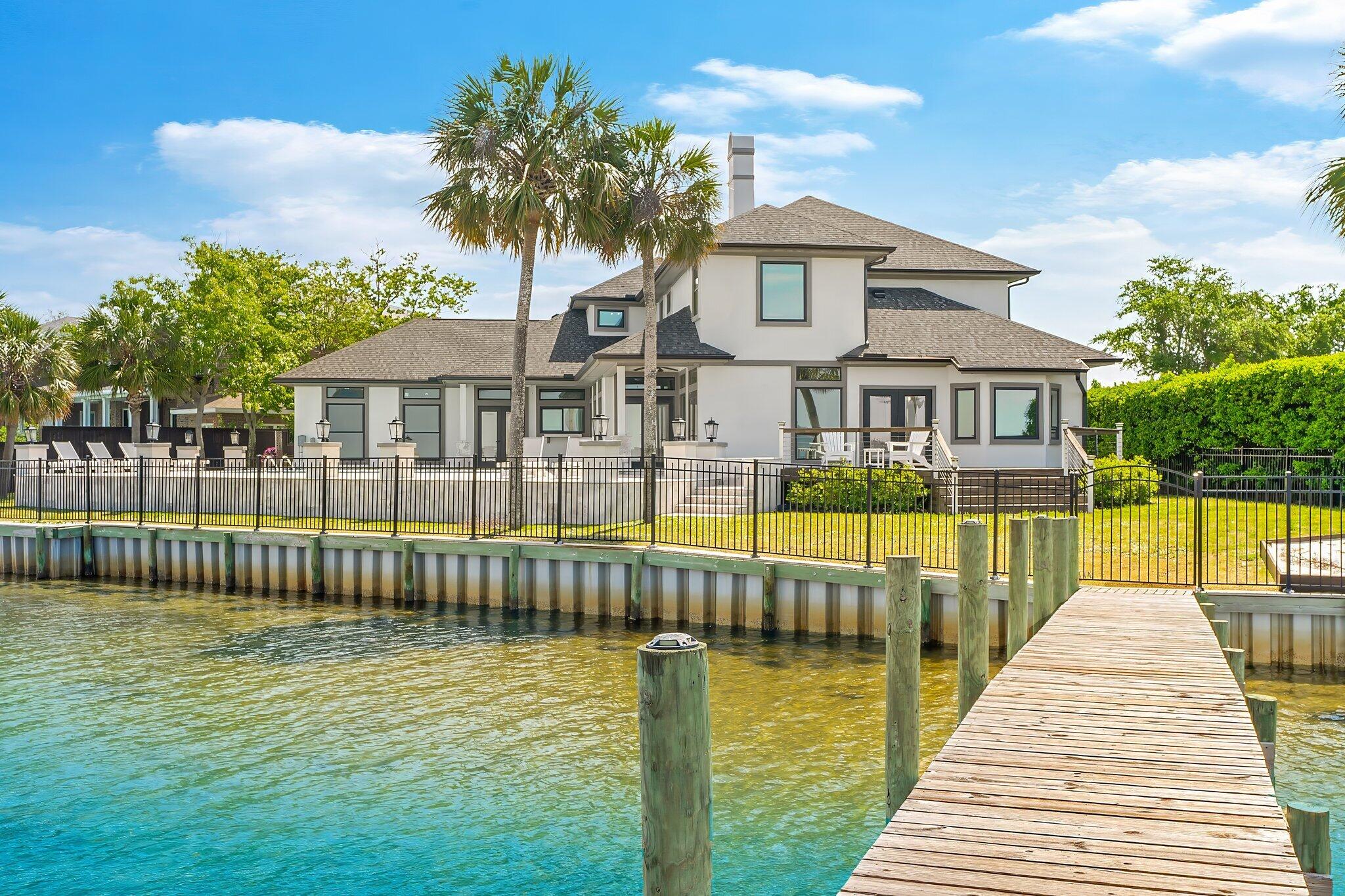 KINGS POINT HARBOUR UNIT 1 REPLAT - Residential