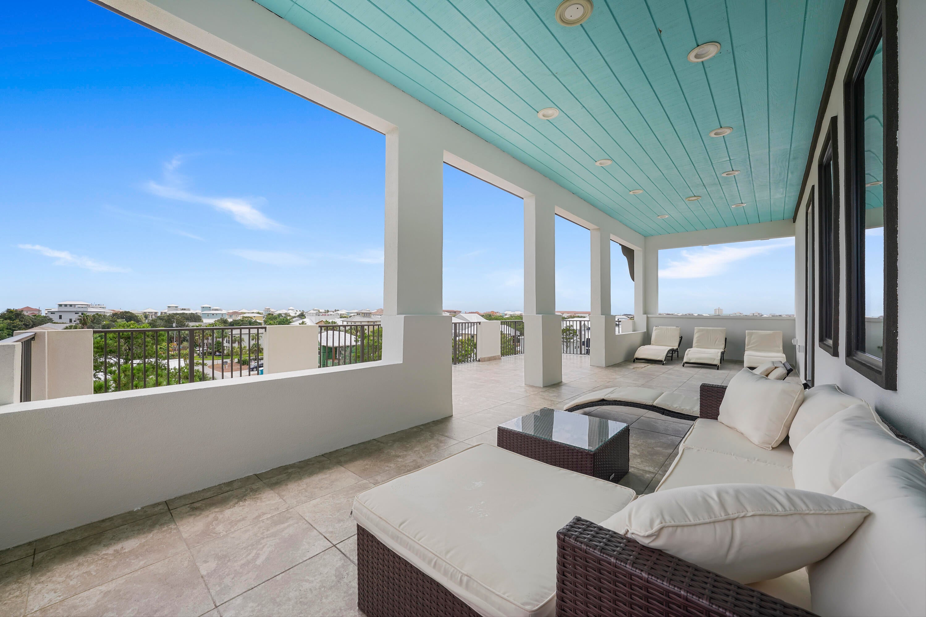 FRANGISTA BEACH 2ND ADDN - Residential