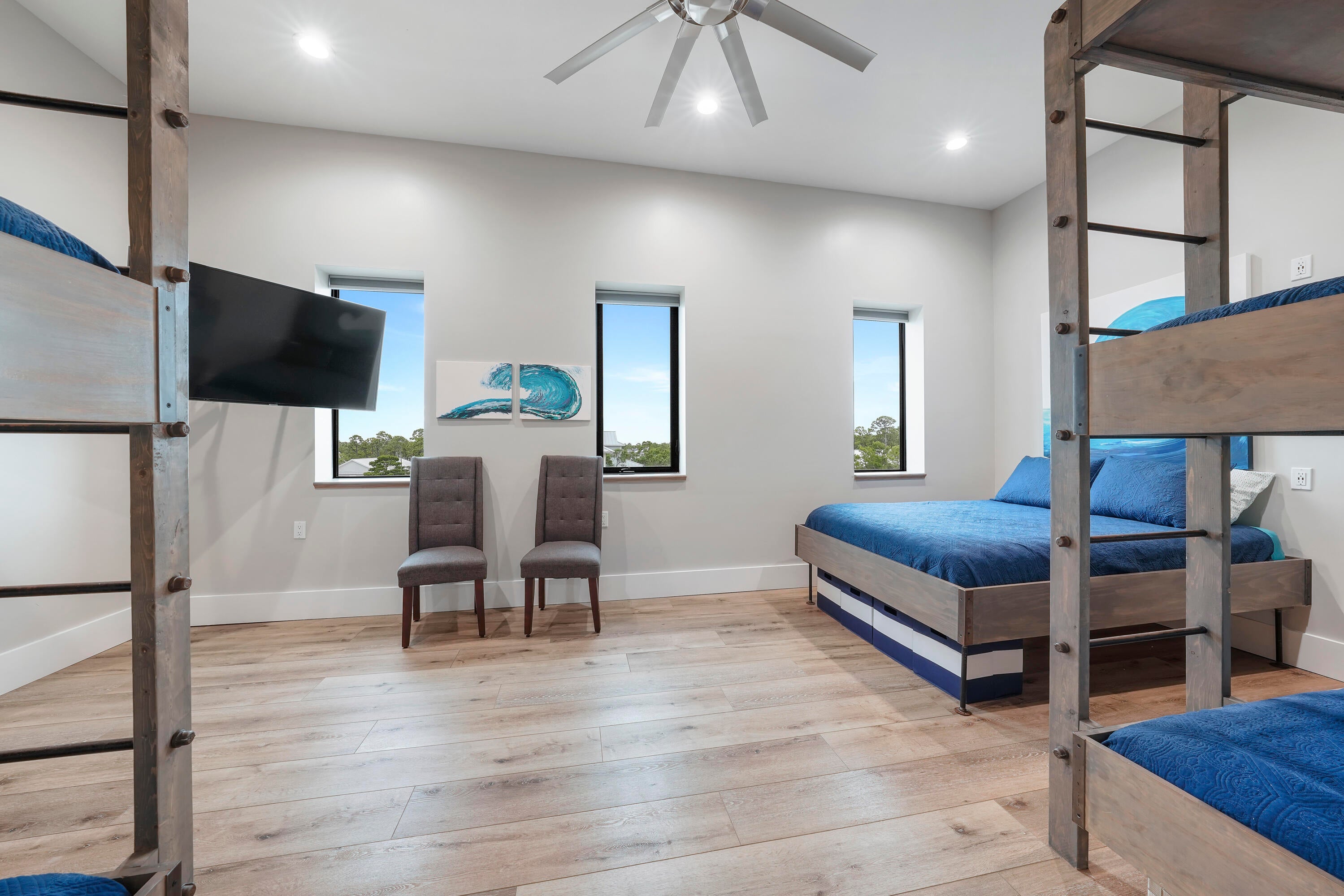 FRANGISTA BEACH 2ND ADDN - Residential