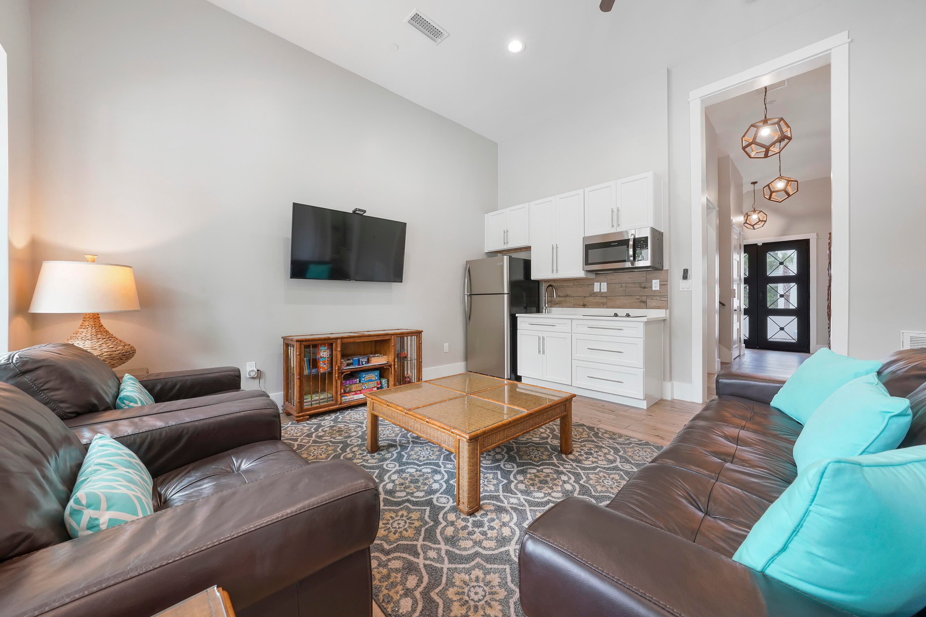 FRANGISTA BEACH 2ND ADDN - Residential