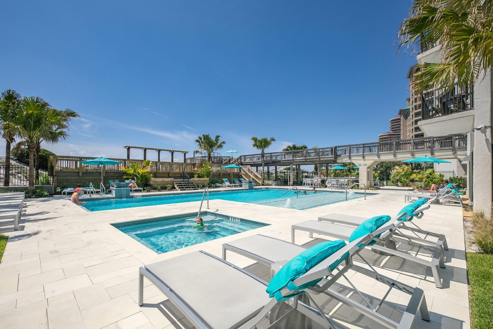 BEACHSIDE 1 CONDO - Residential