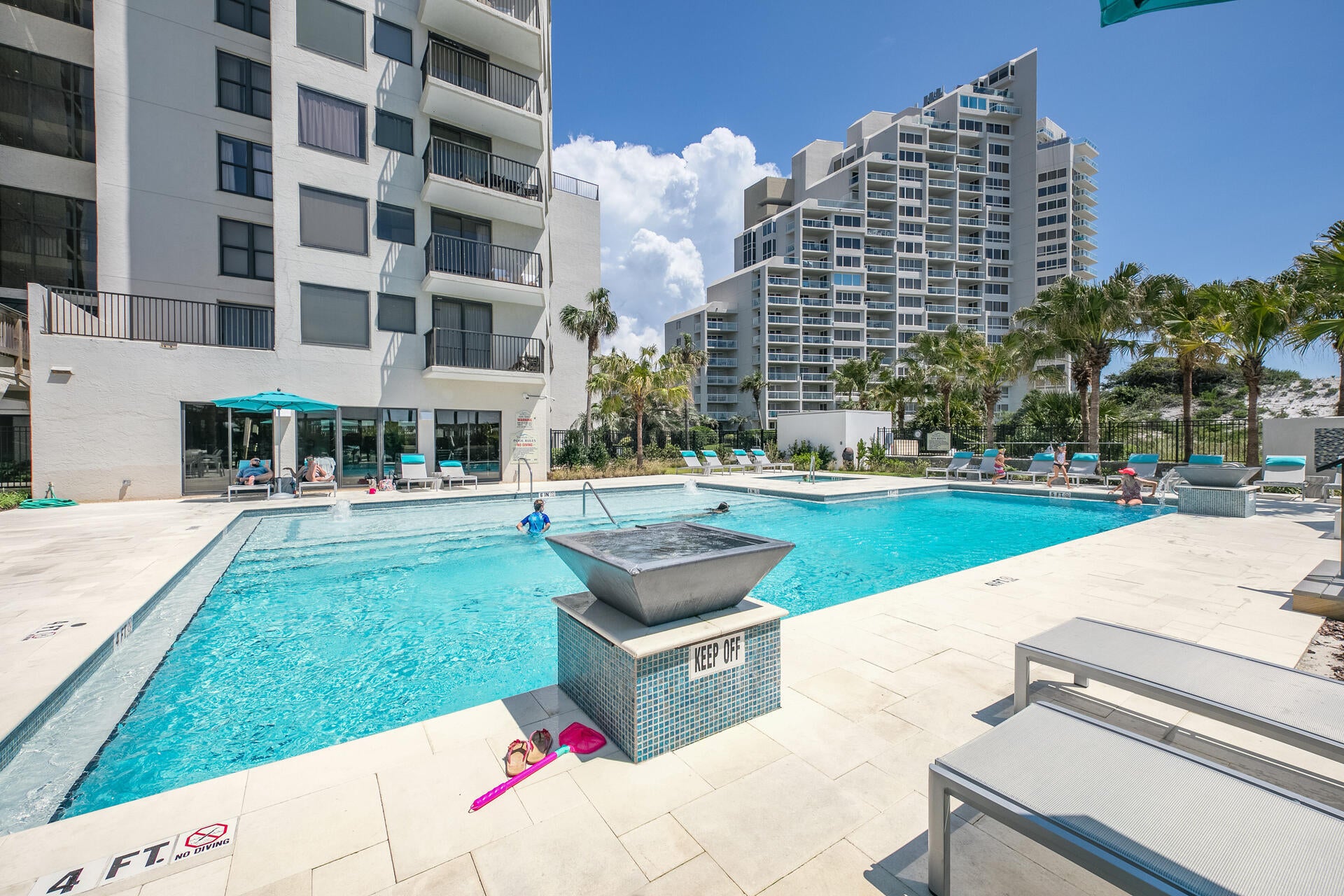 BEACHSIDE 1 CONDO - Residential
