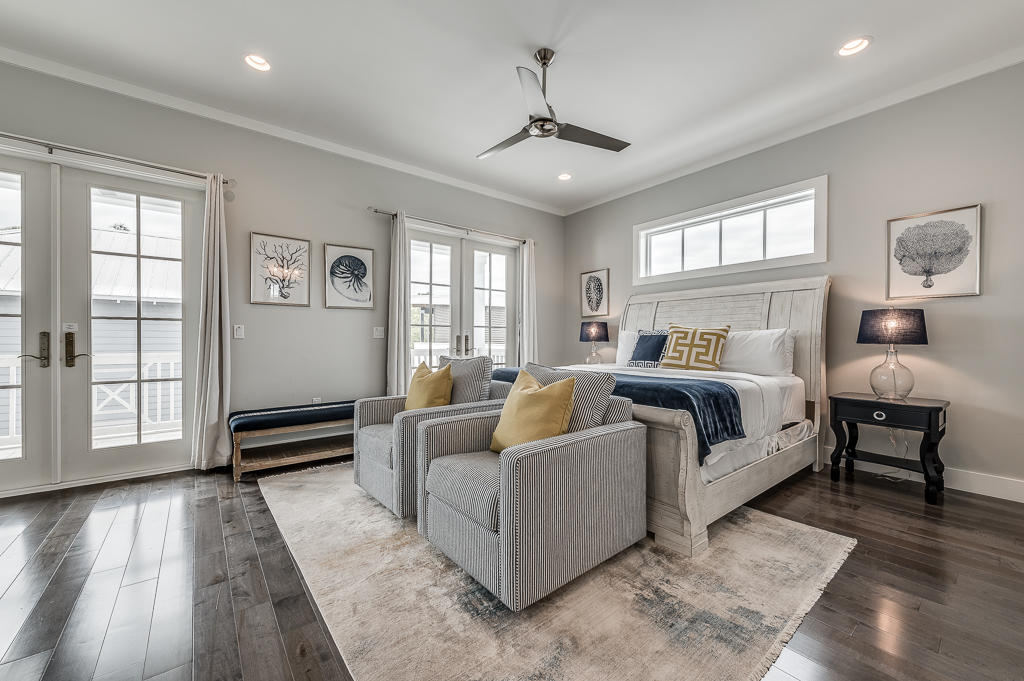 GULF SHORE MANOR - Residential