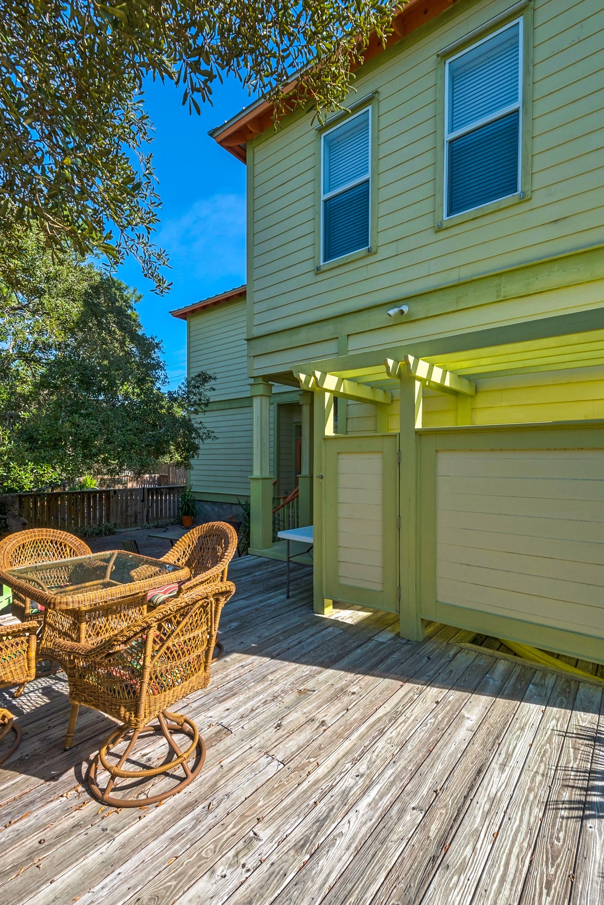 LAKEWOOD ESTATES - Residential