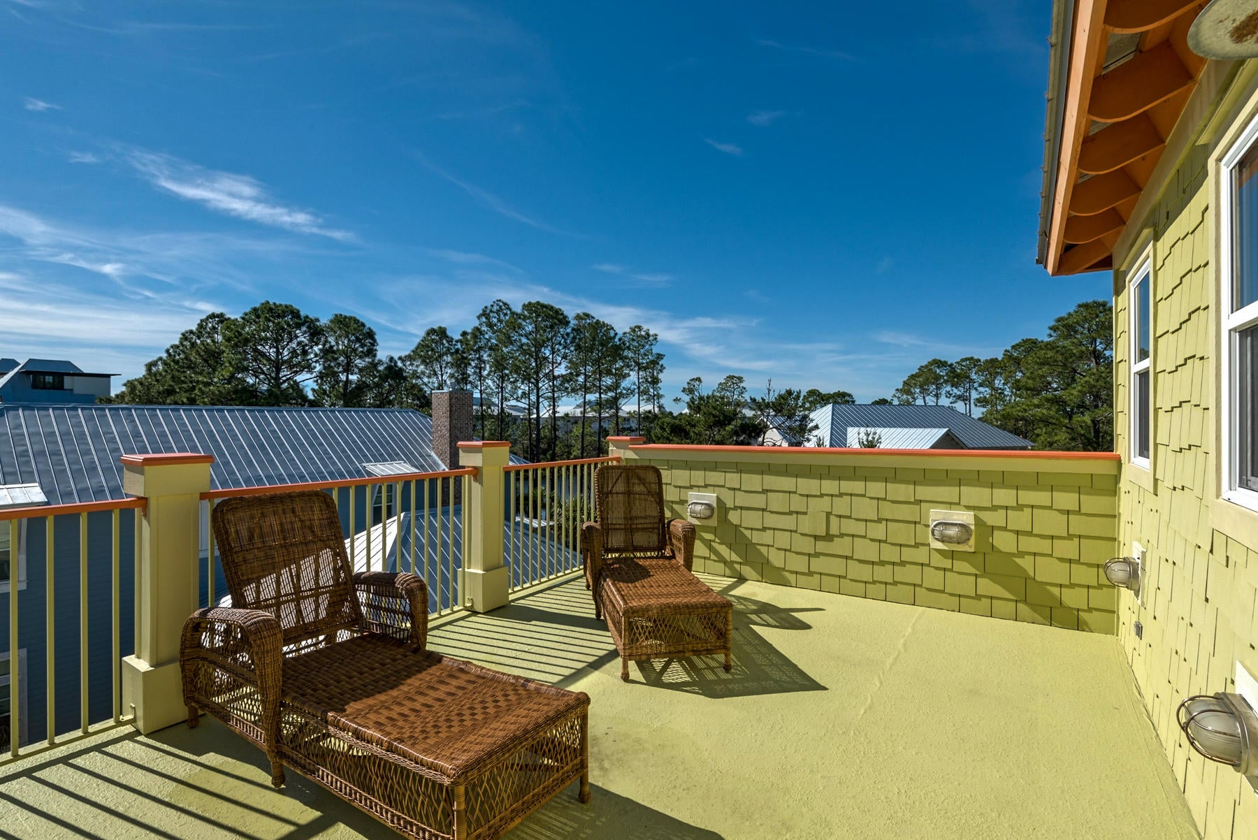 LAKEWOOD ESTATES - Residential