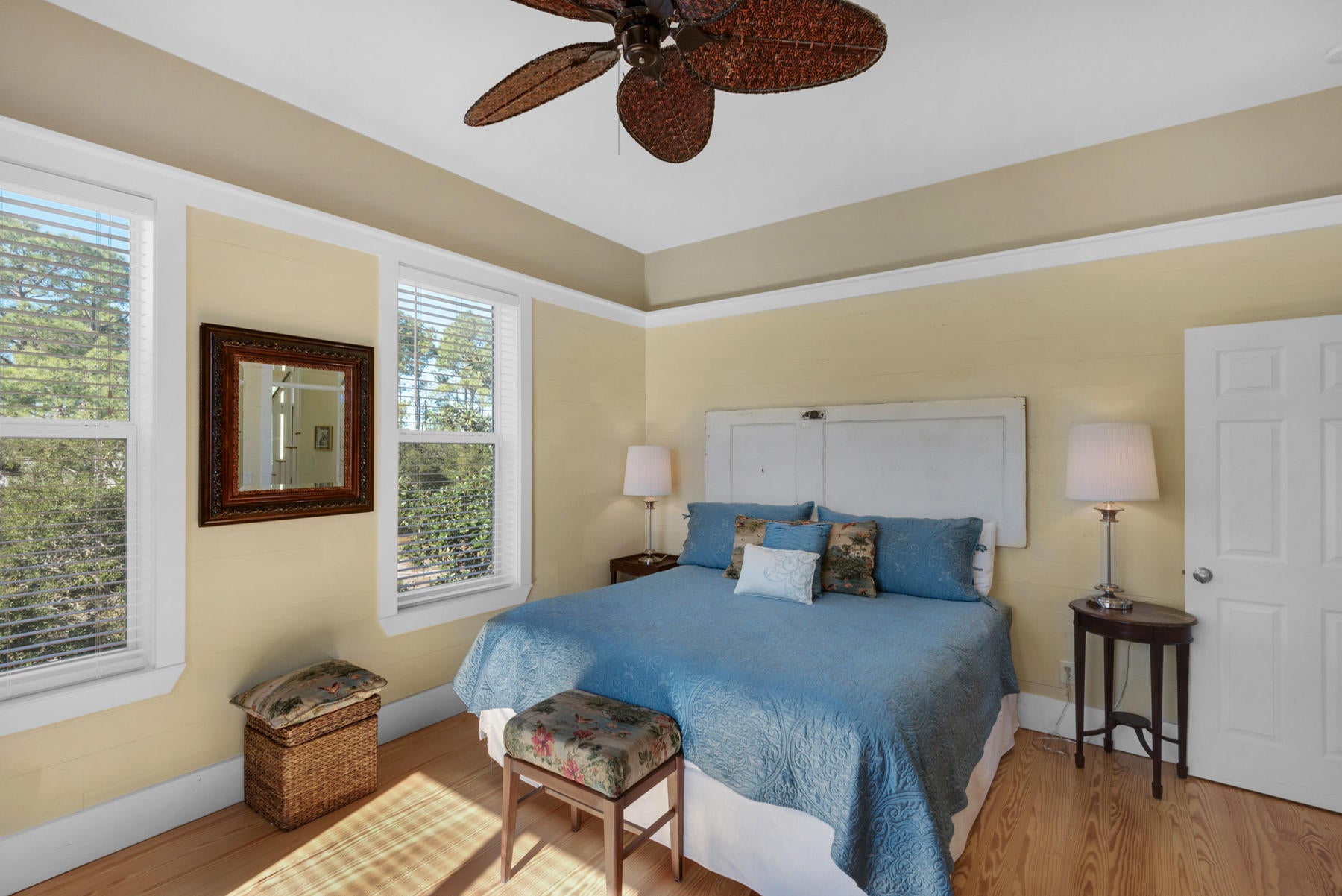 LAKEWOOD ESTATES - Residential