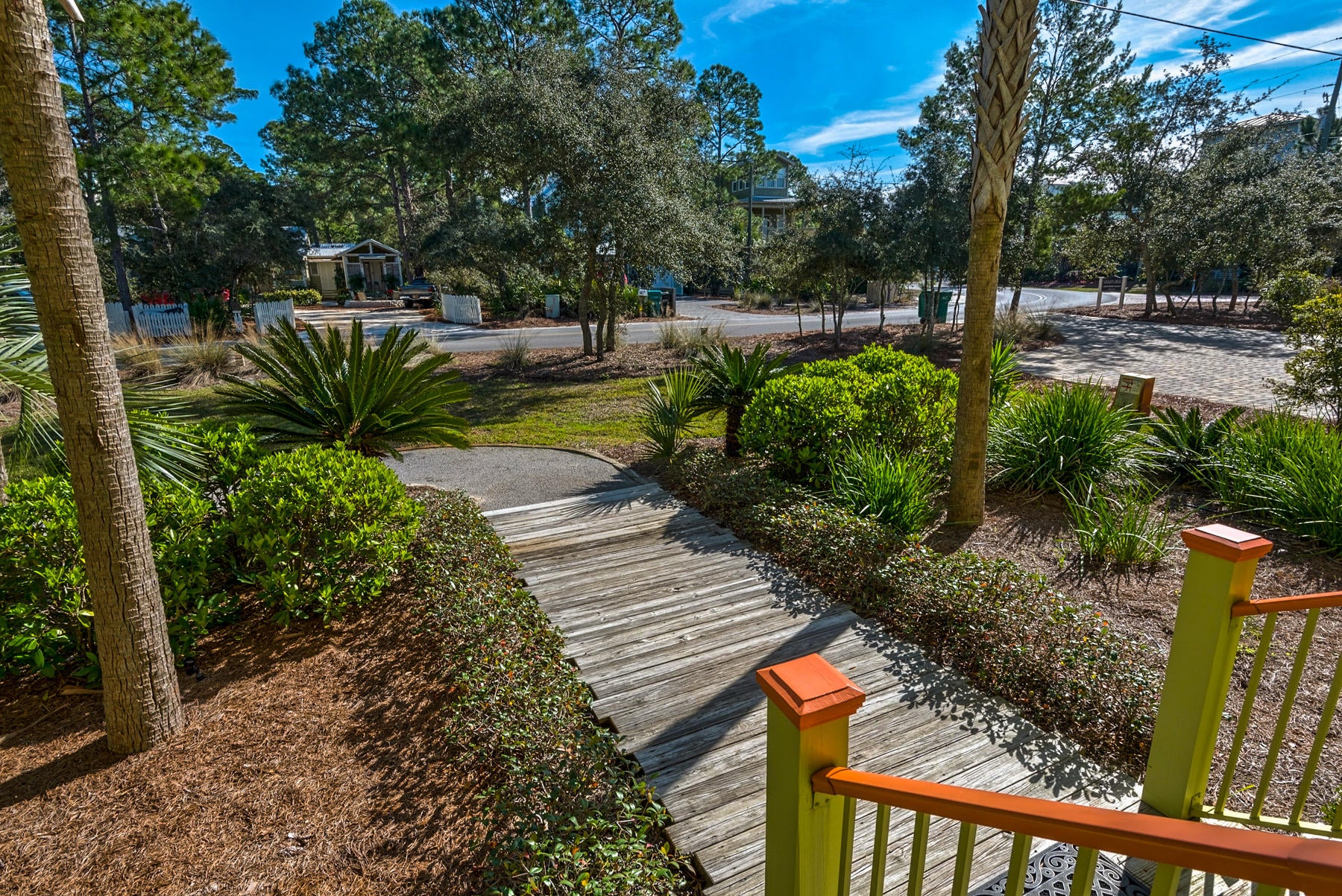 LAKEWOOD ESTATES - Residential
