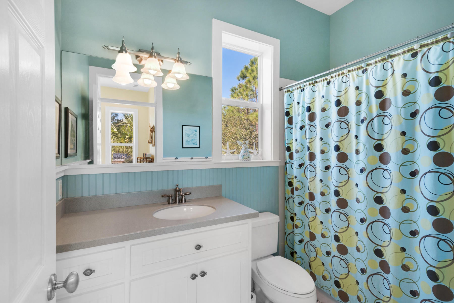 LAKEWOOD ESTATES - Residential