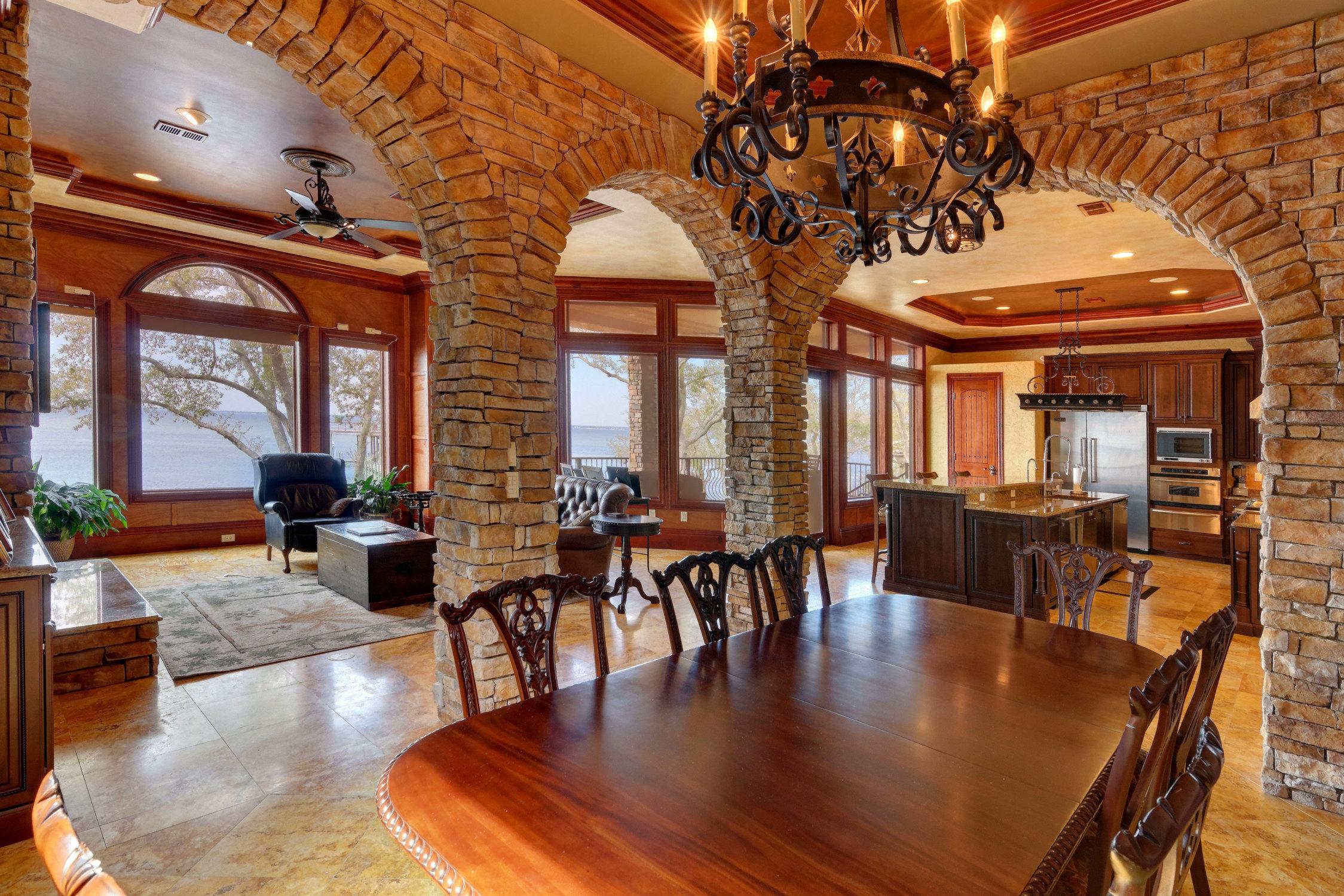DRIFTWOOD ESTATES - Residential