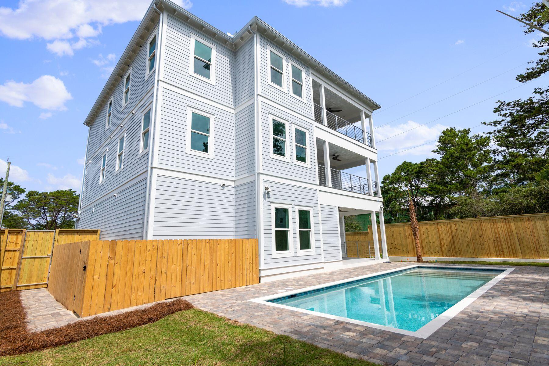 BEACH HIGHLAND 1ST ADD - Residential
