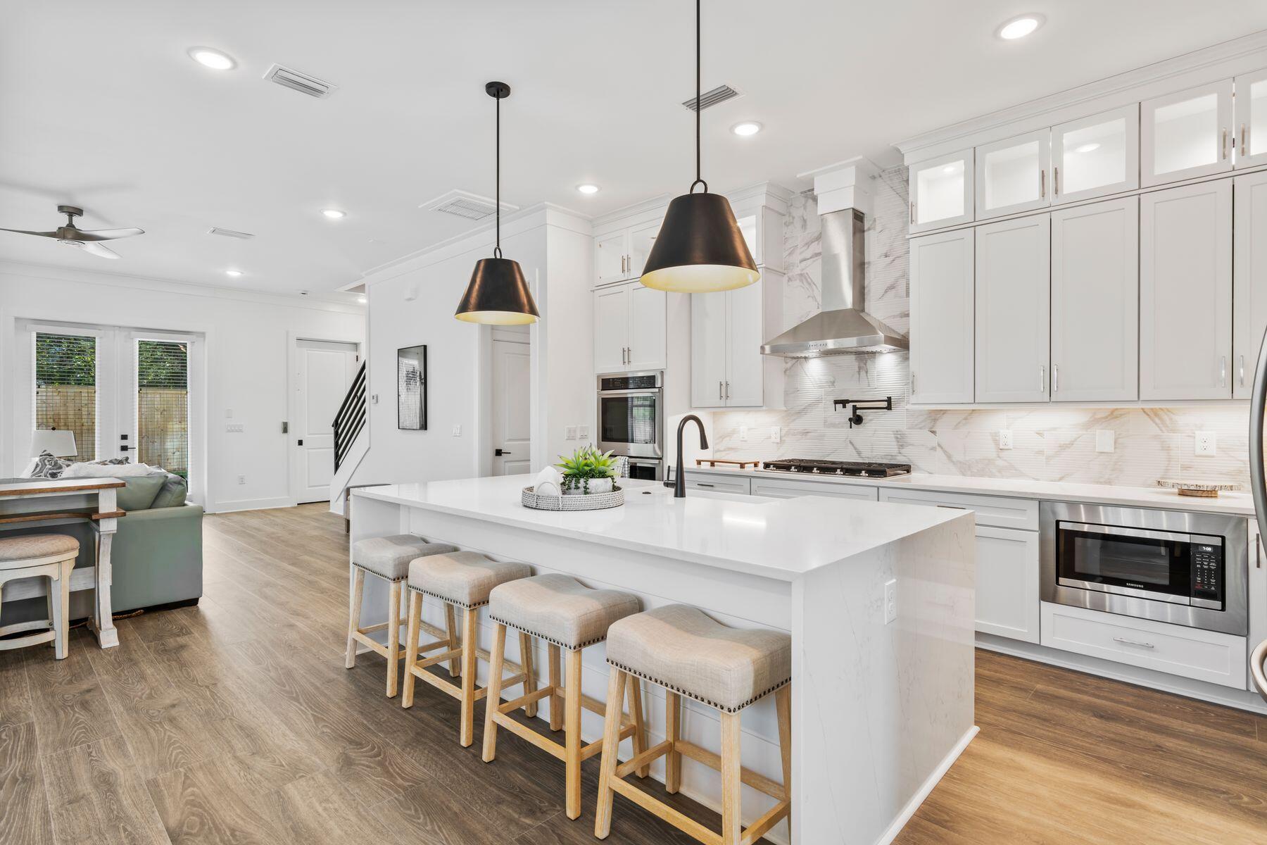 BEACH HIGHLAND 1ST ADD - Residential