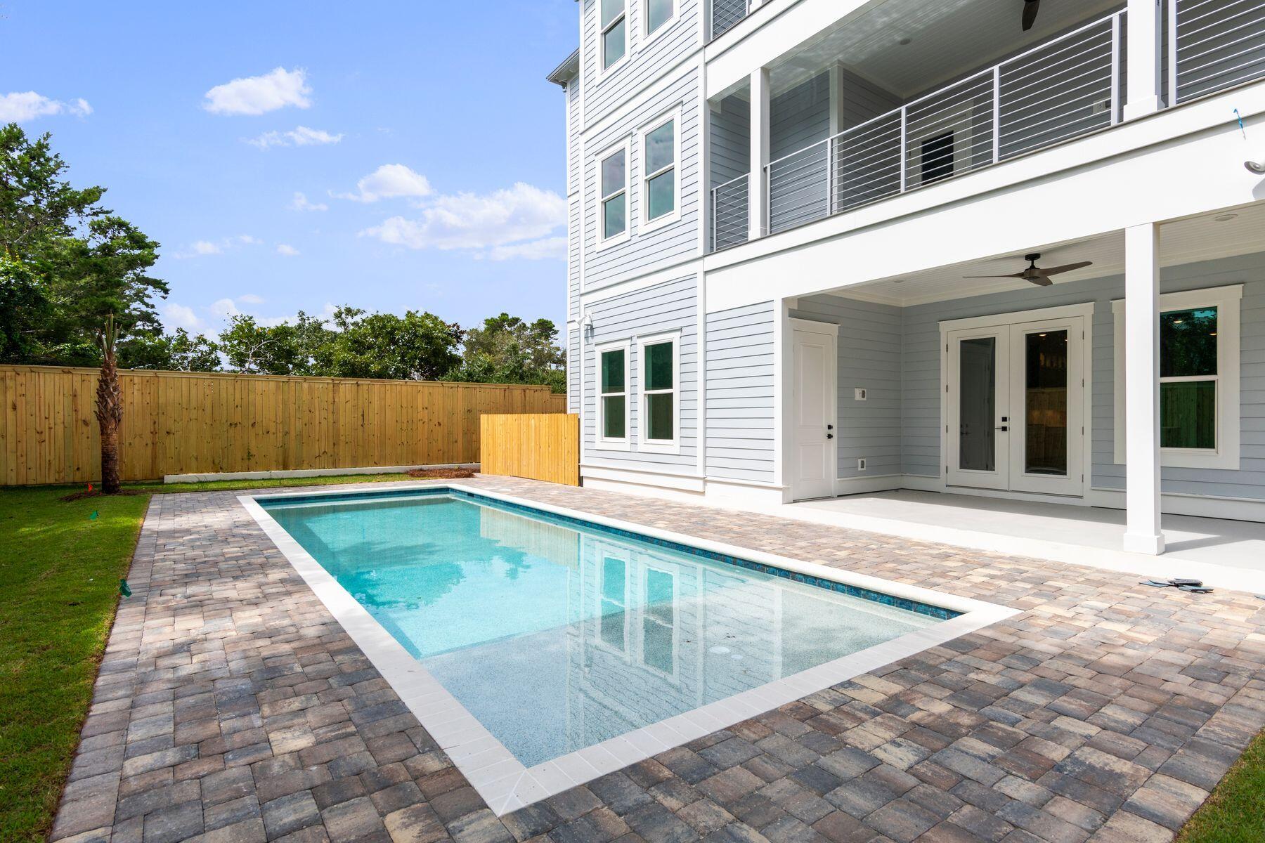BEACH HIGHLAND 1ST ADD - Residential