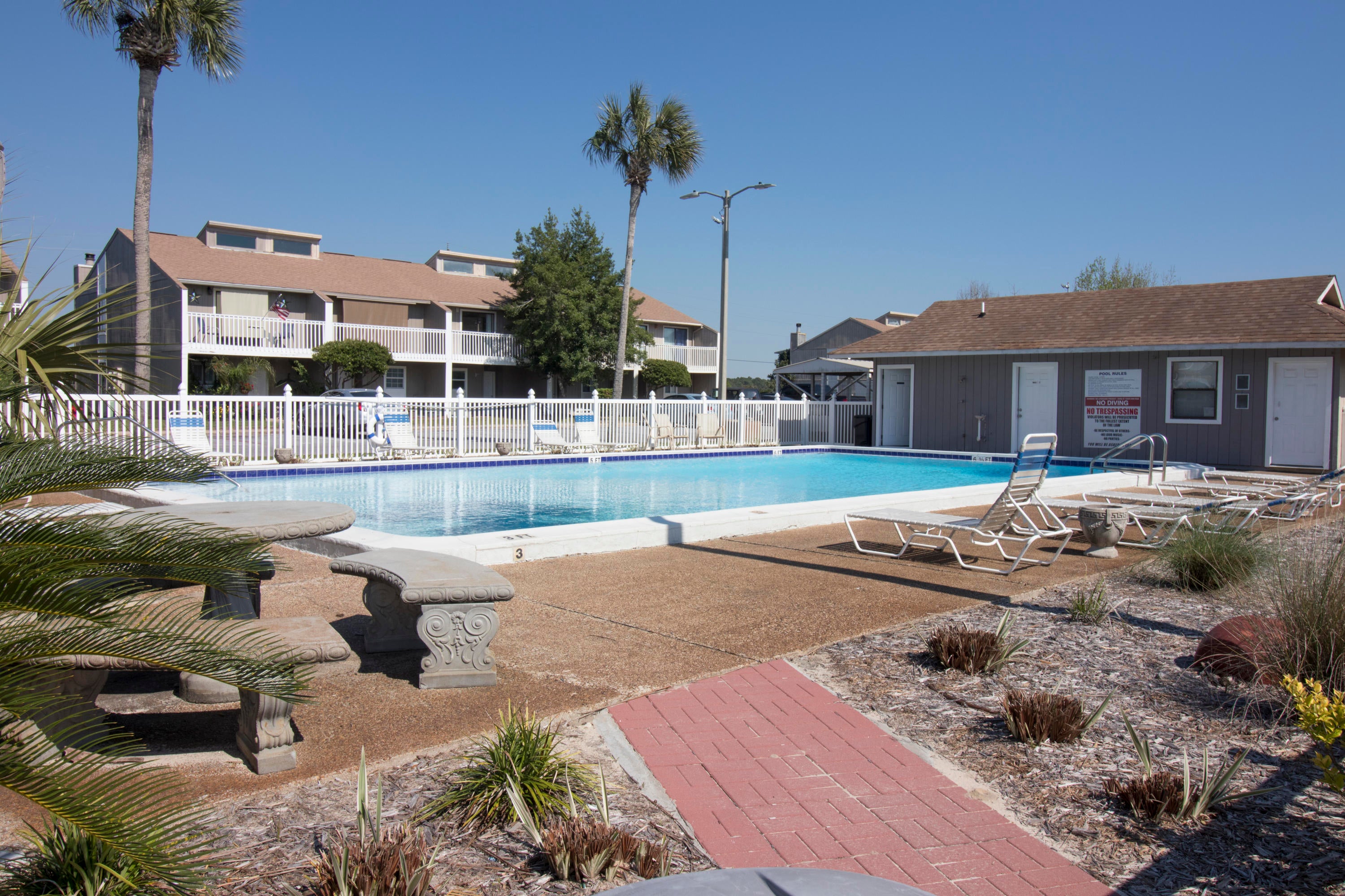 DESTIN RACQUET CLUB T/H - Residential